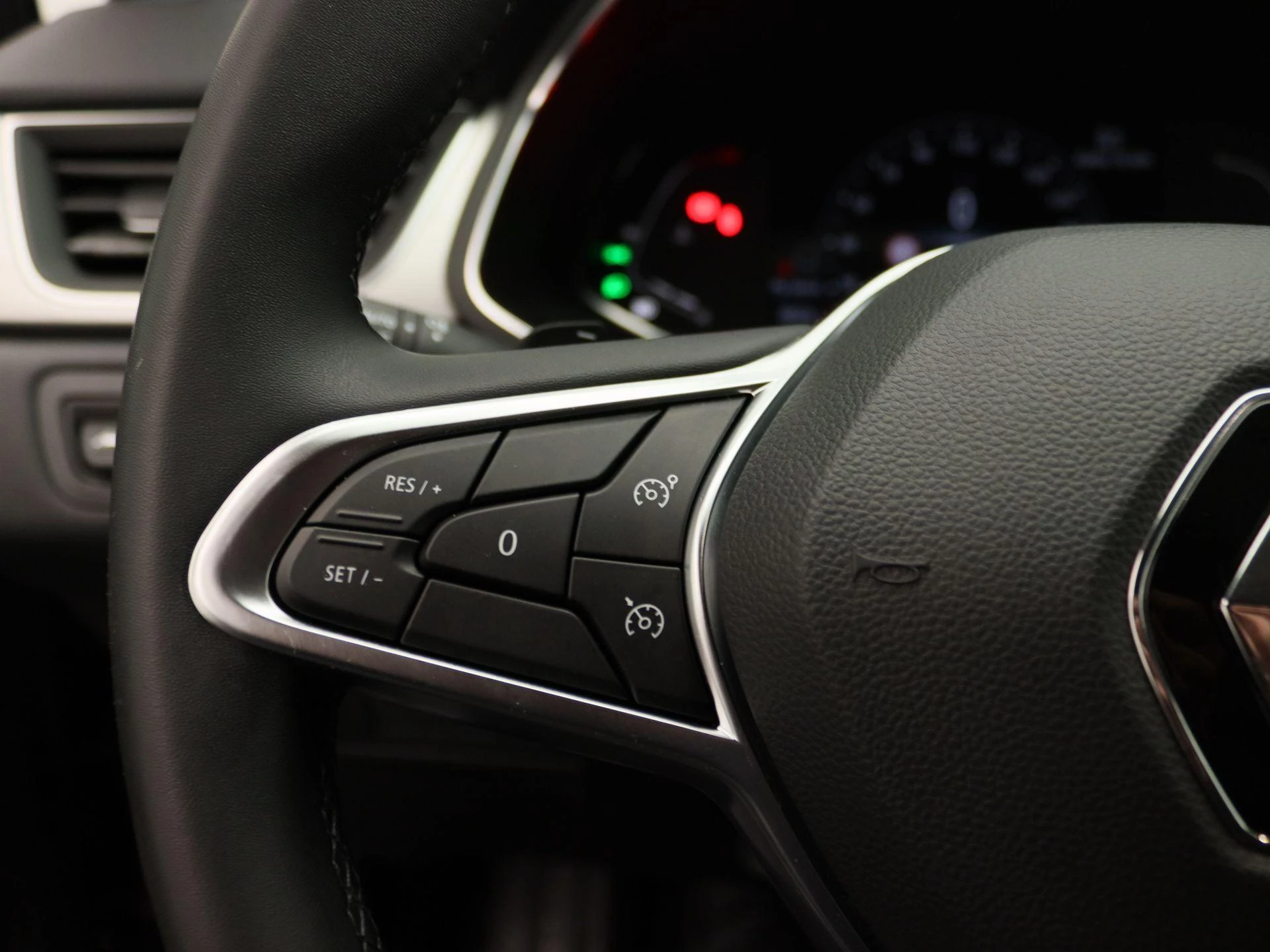 Renault-Captur-image-17