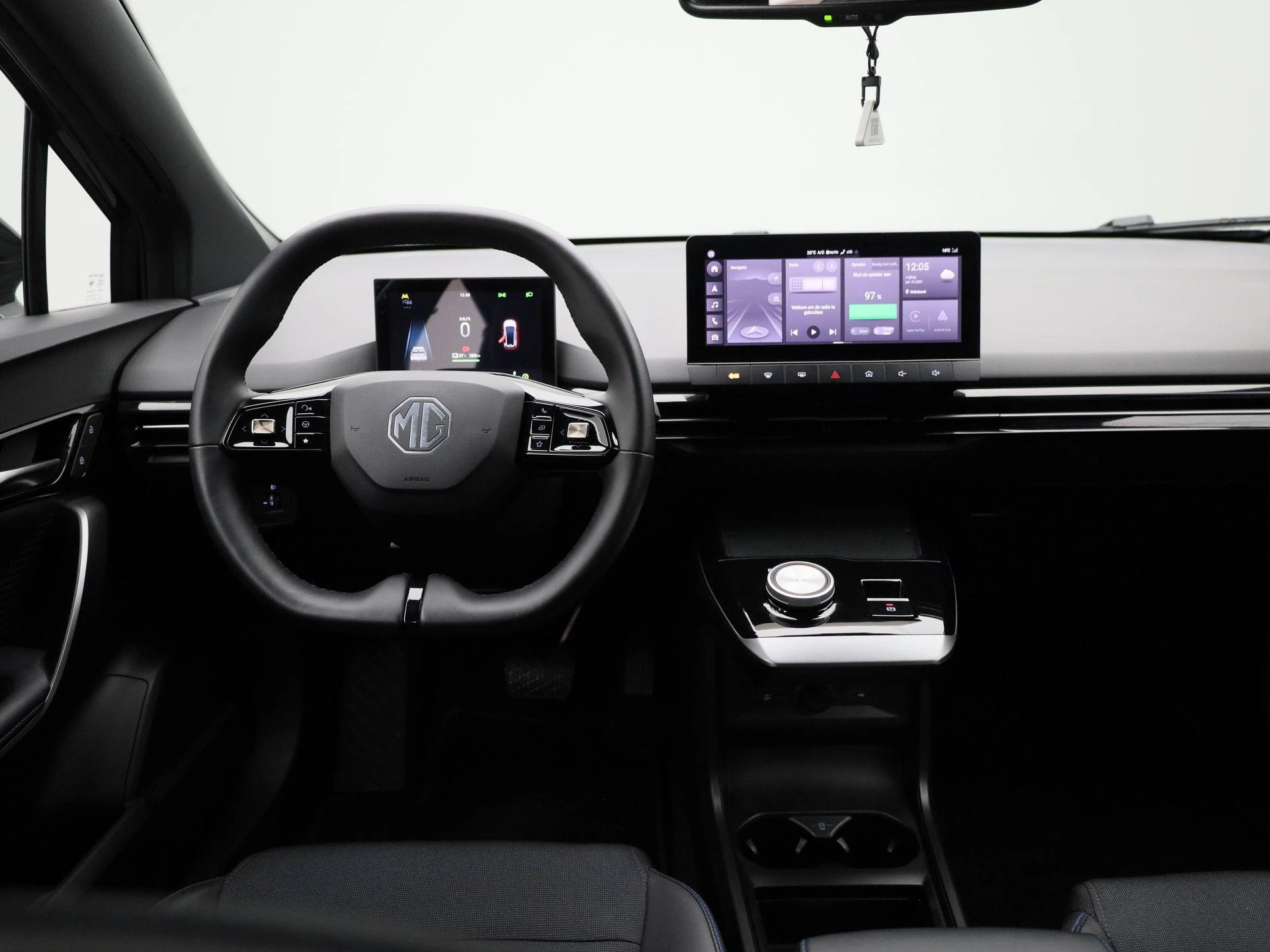 MG-MG4 EV-image-6