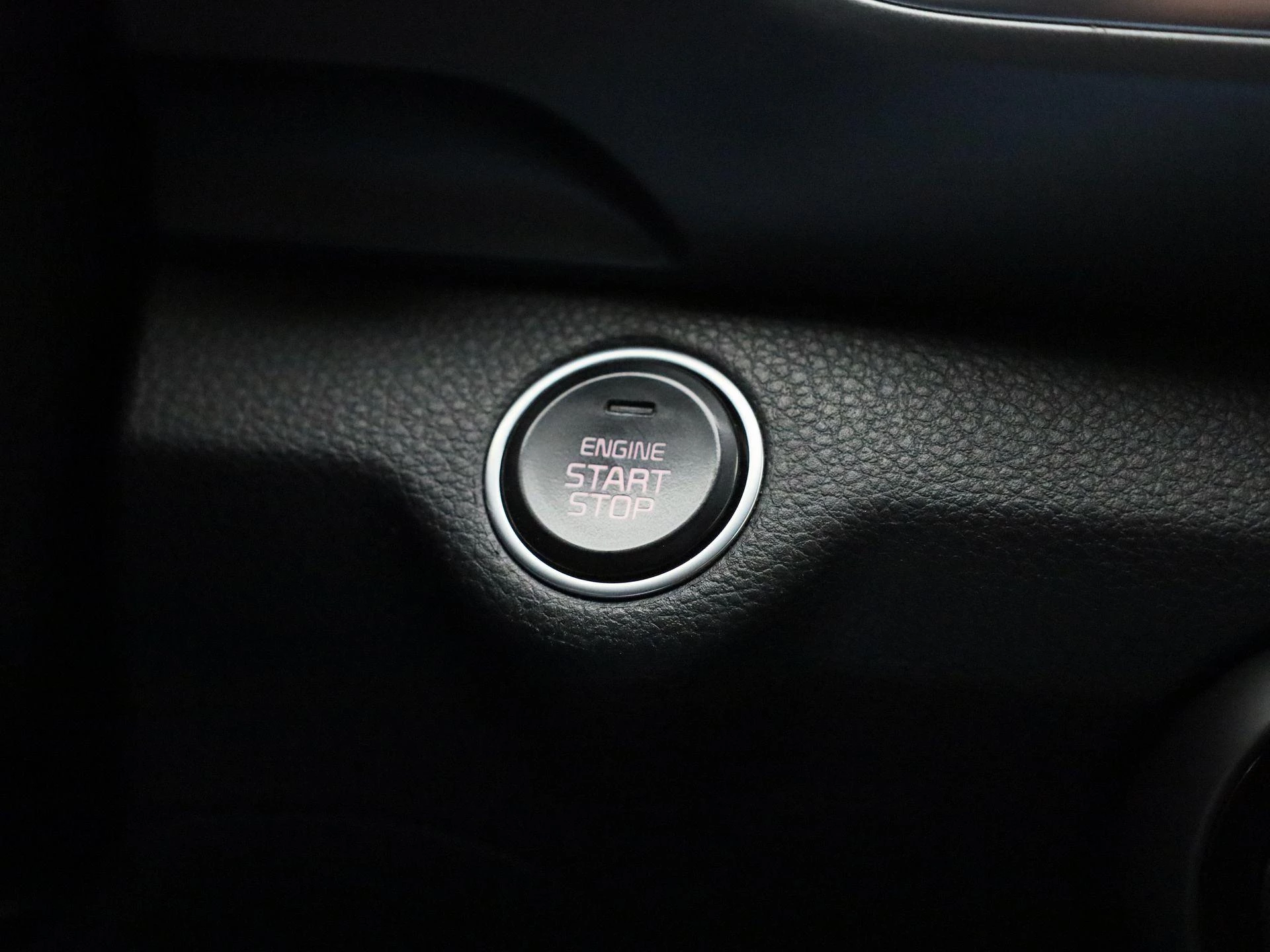 Kia-Stonic-image-19