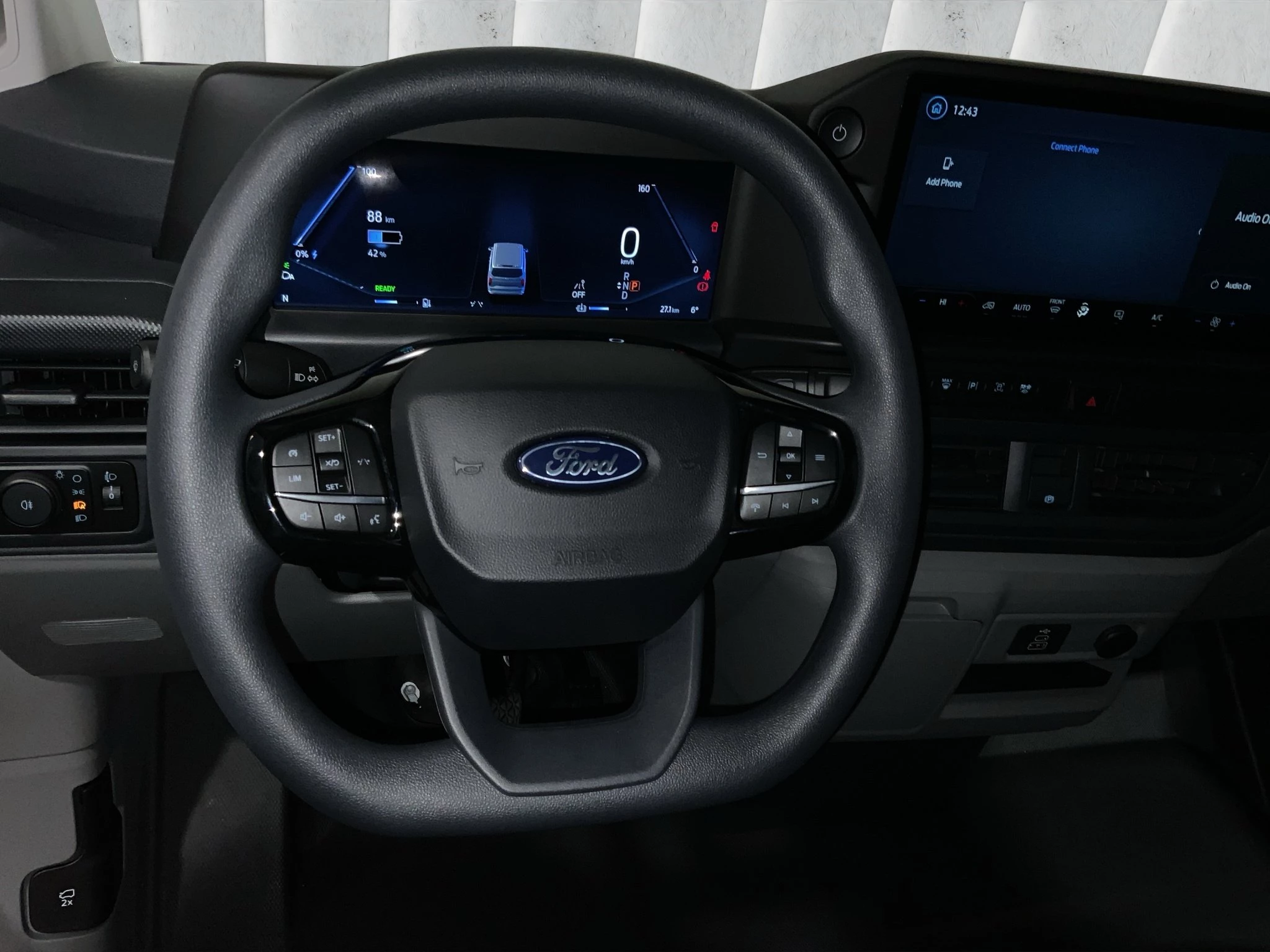 Ford-Transit Custom-image-11