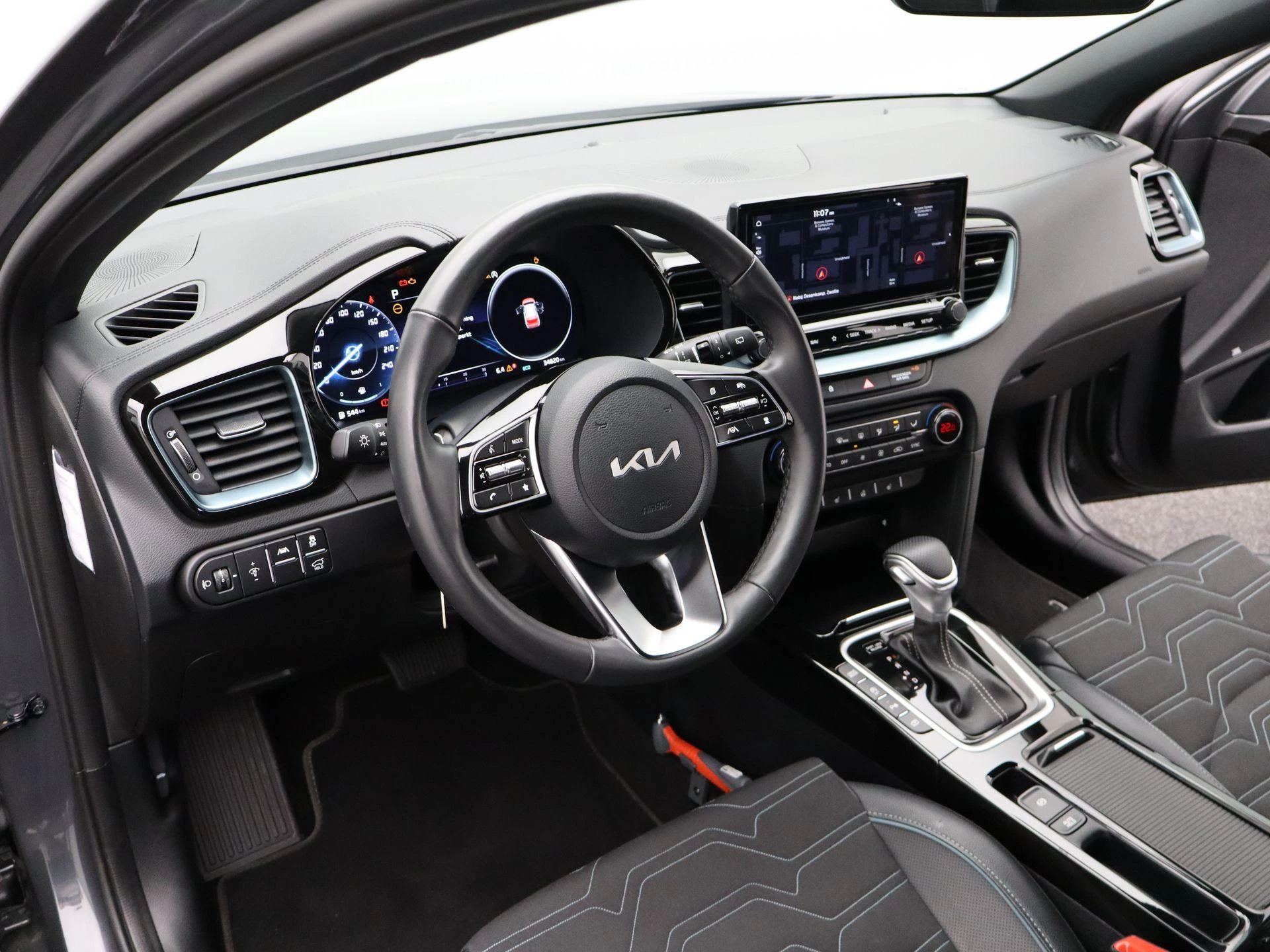 Kia-Ceed Sportswagon-image-30