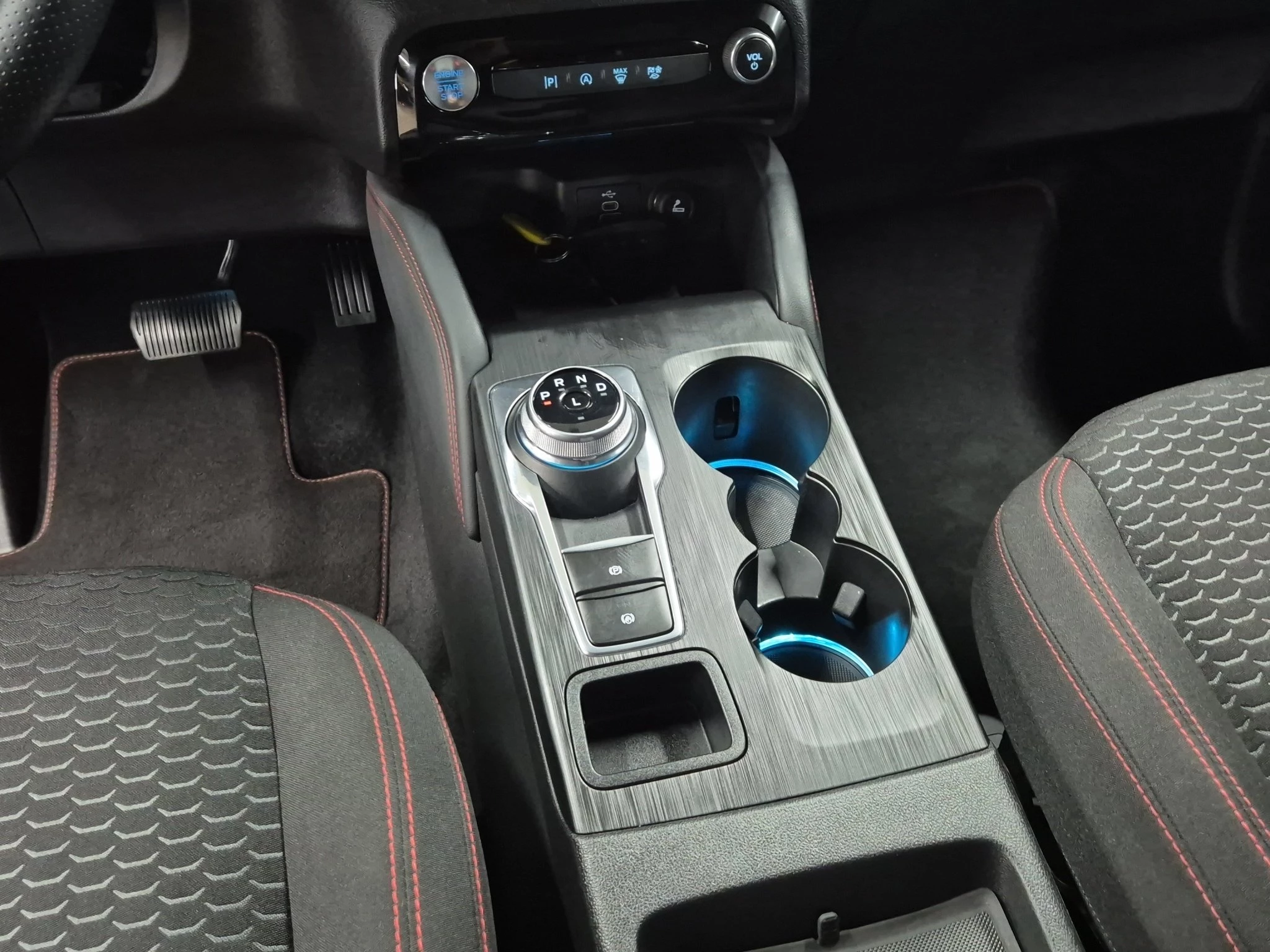 Ford Kuga ST-Line Aut.*KAM*LED-MATRIX*NAVI*GRA*WINTER-PKT.