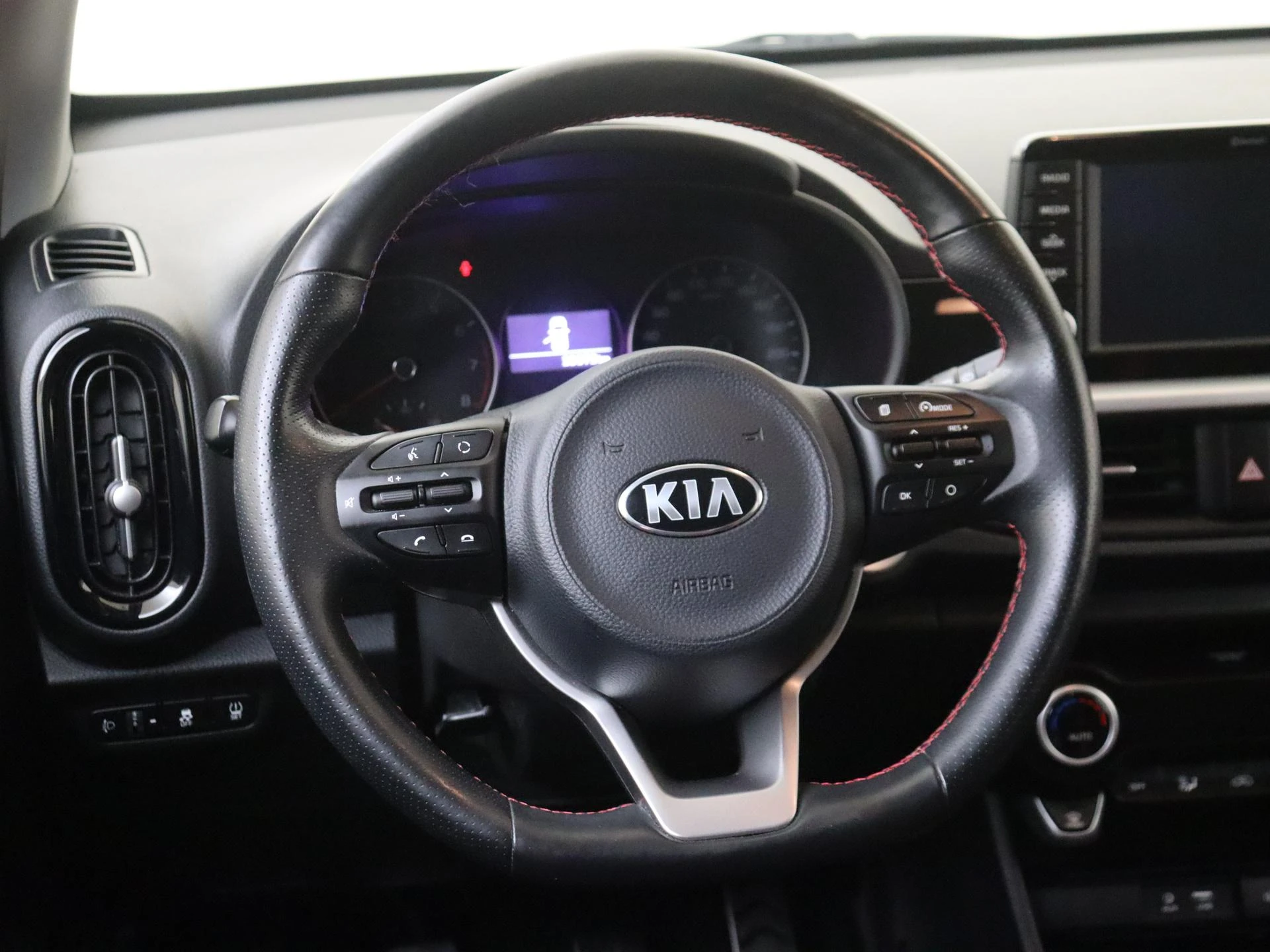 Kia-Picanto-image-9