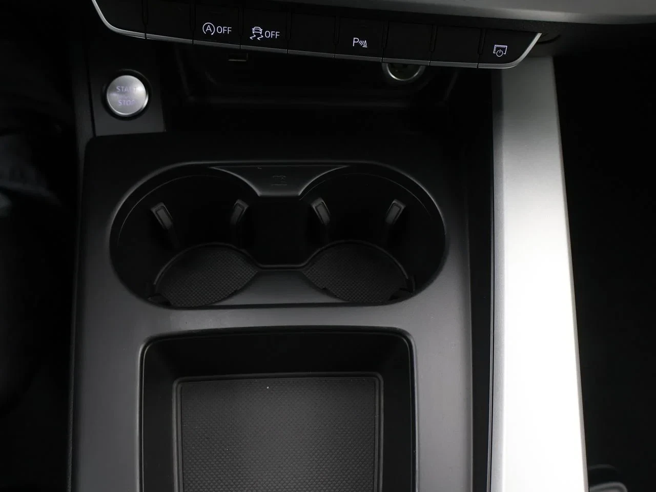 Audi-A4-image-23