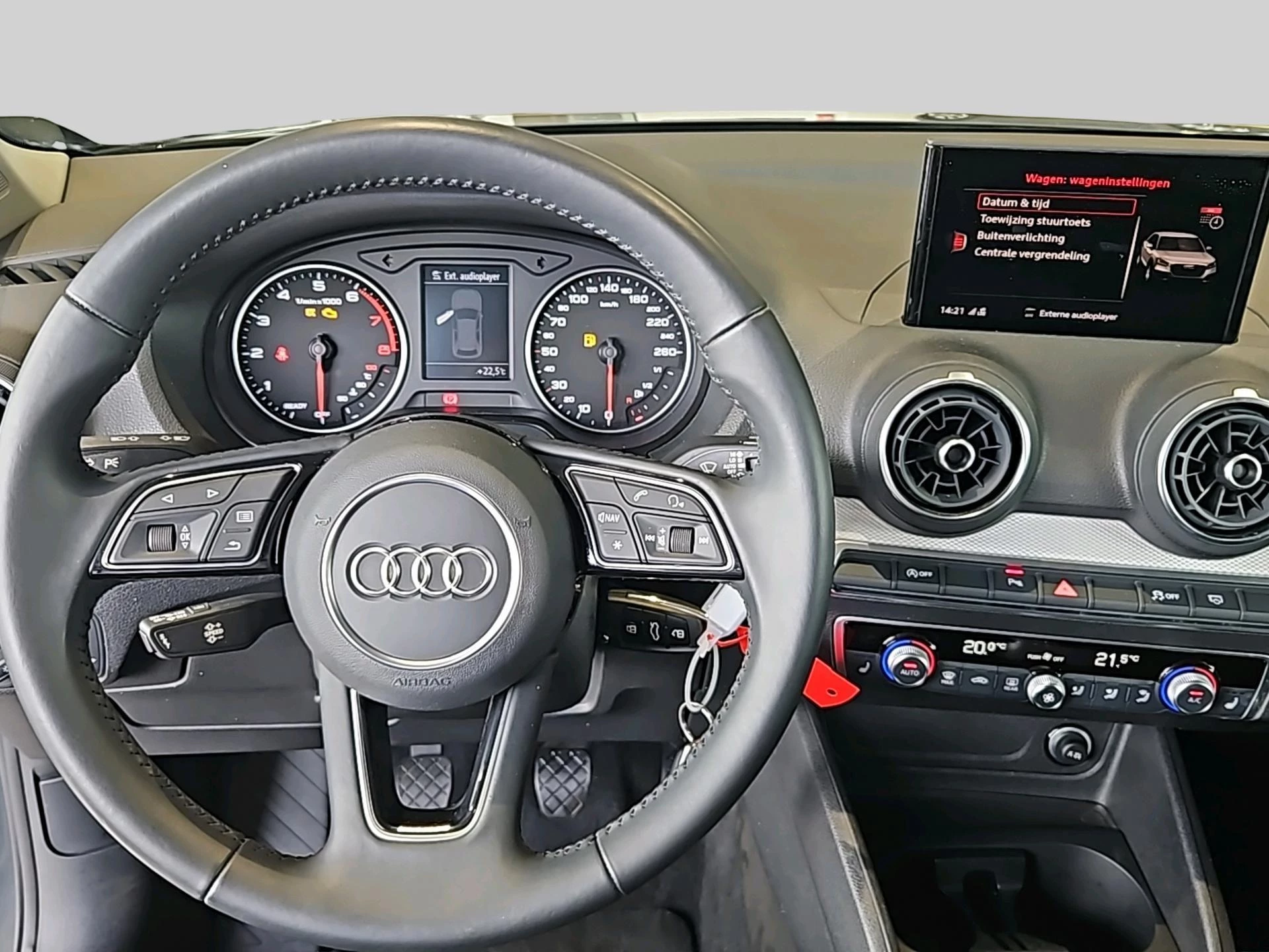 Audi-Q2-image-18