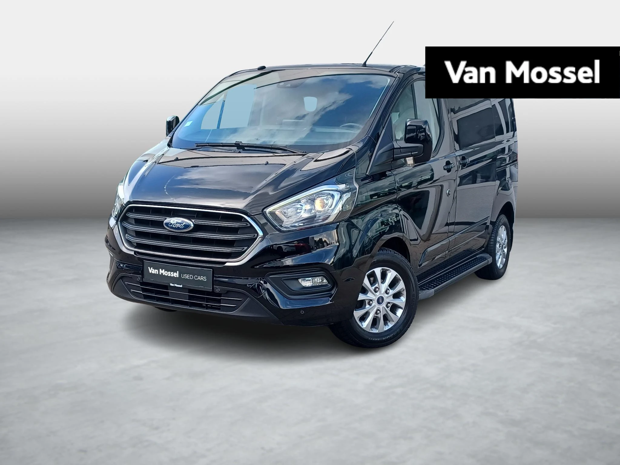 Ford-Transit Custom-image-0