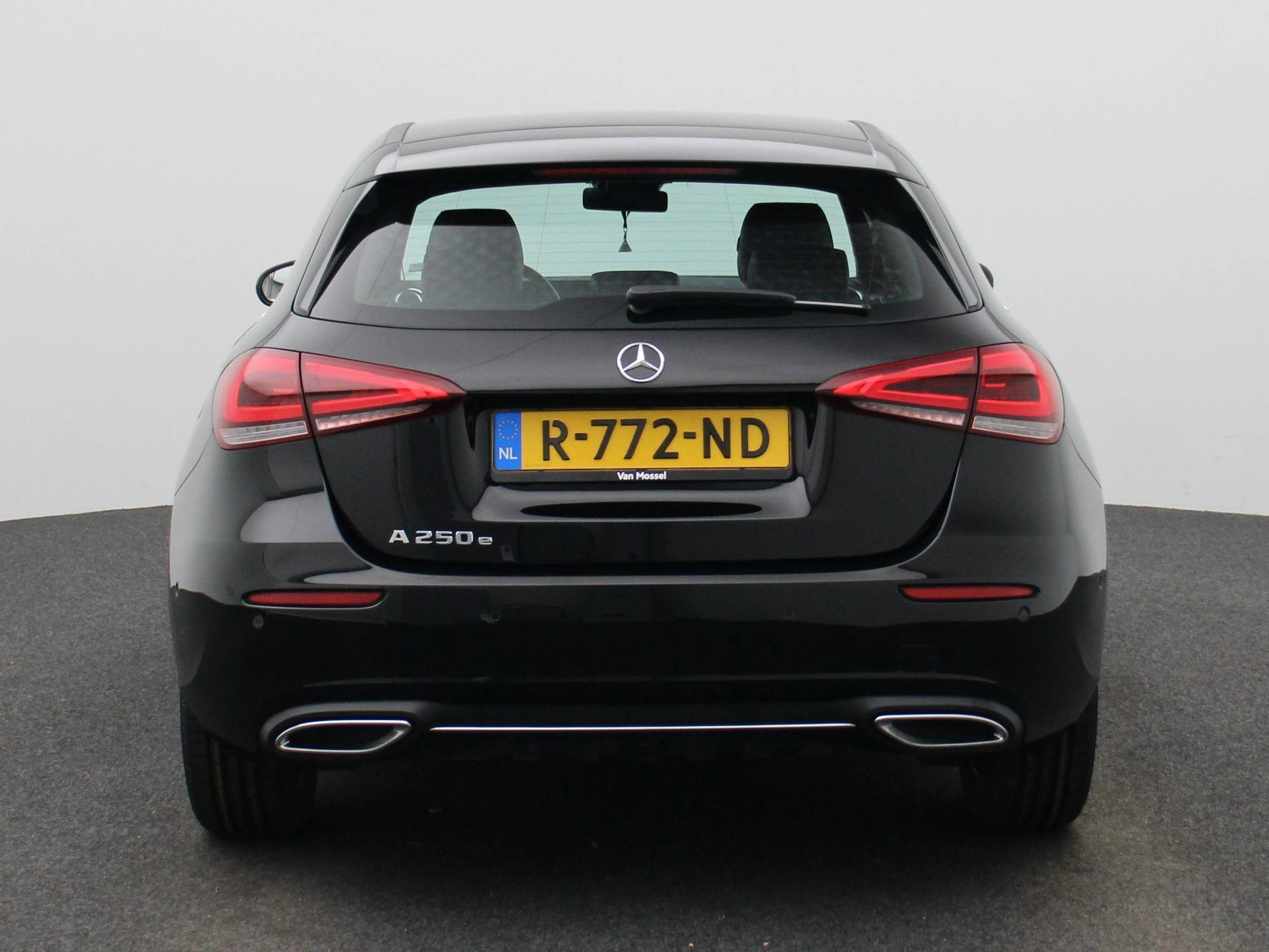 Mercedes-Benz-A-Klasse-image-5