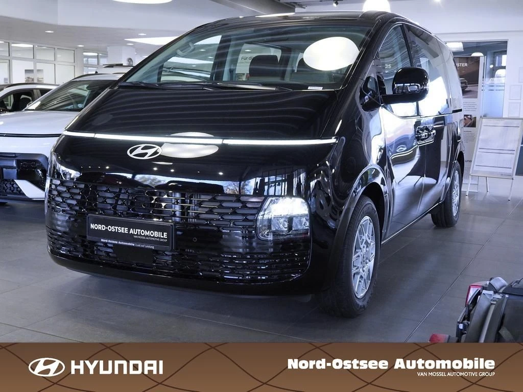 Hyundai-Staria-image-1
