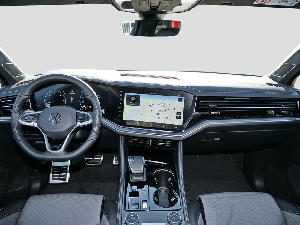 Volkswagen-Touareg-image-11