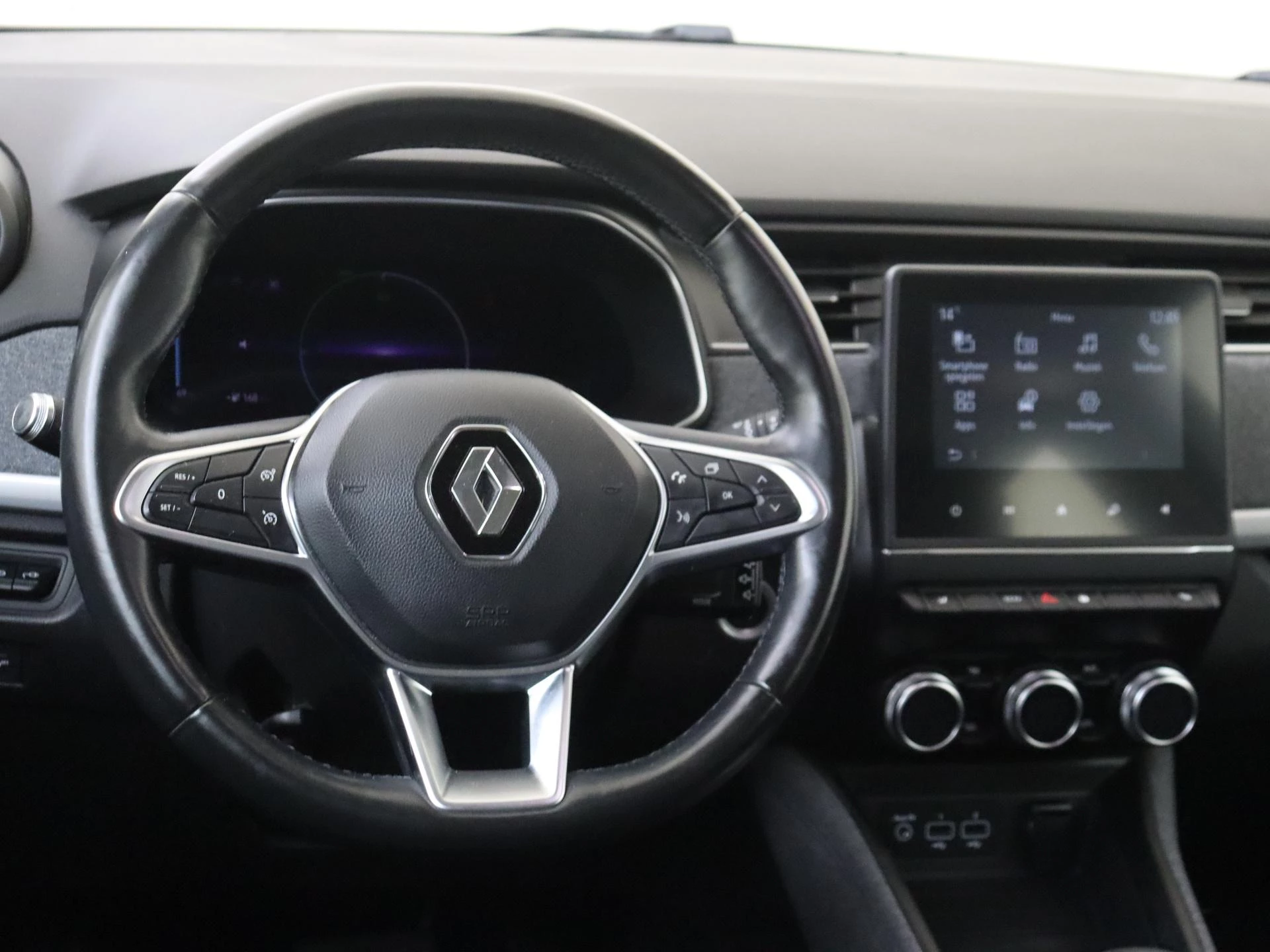 Renault-ZOE-image-9