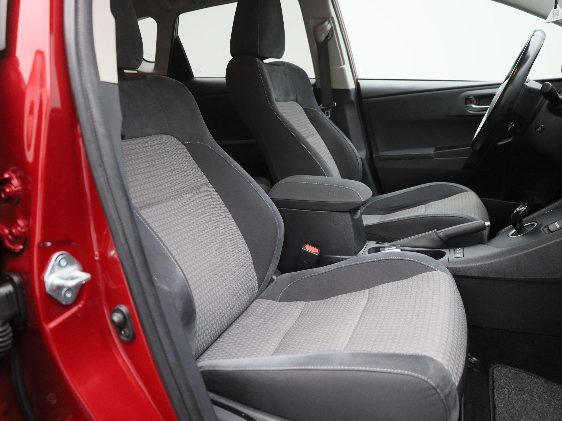 Toyota-Auris-image-31