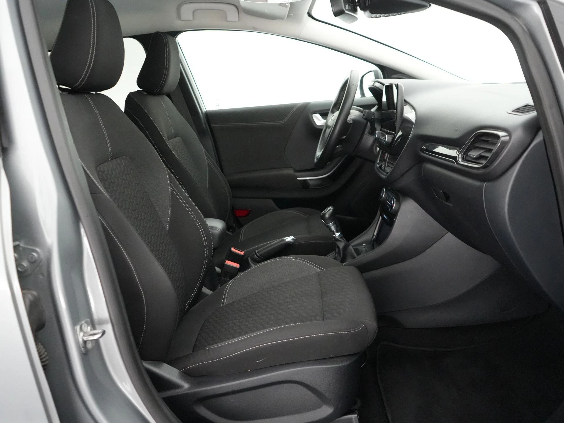 Ford-Puma-image-11
