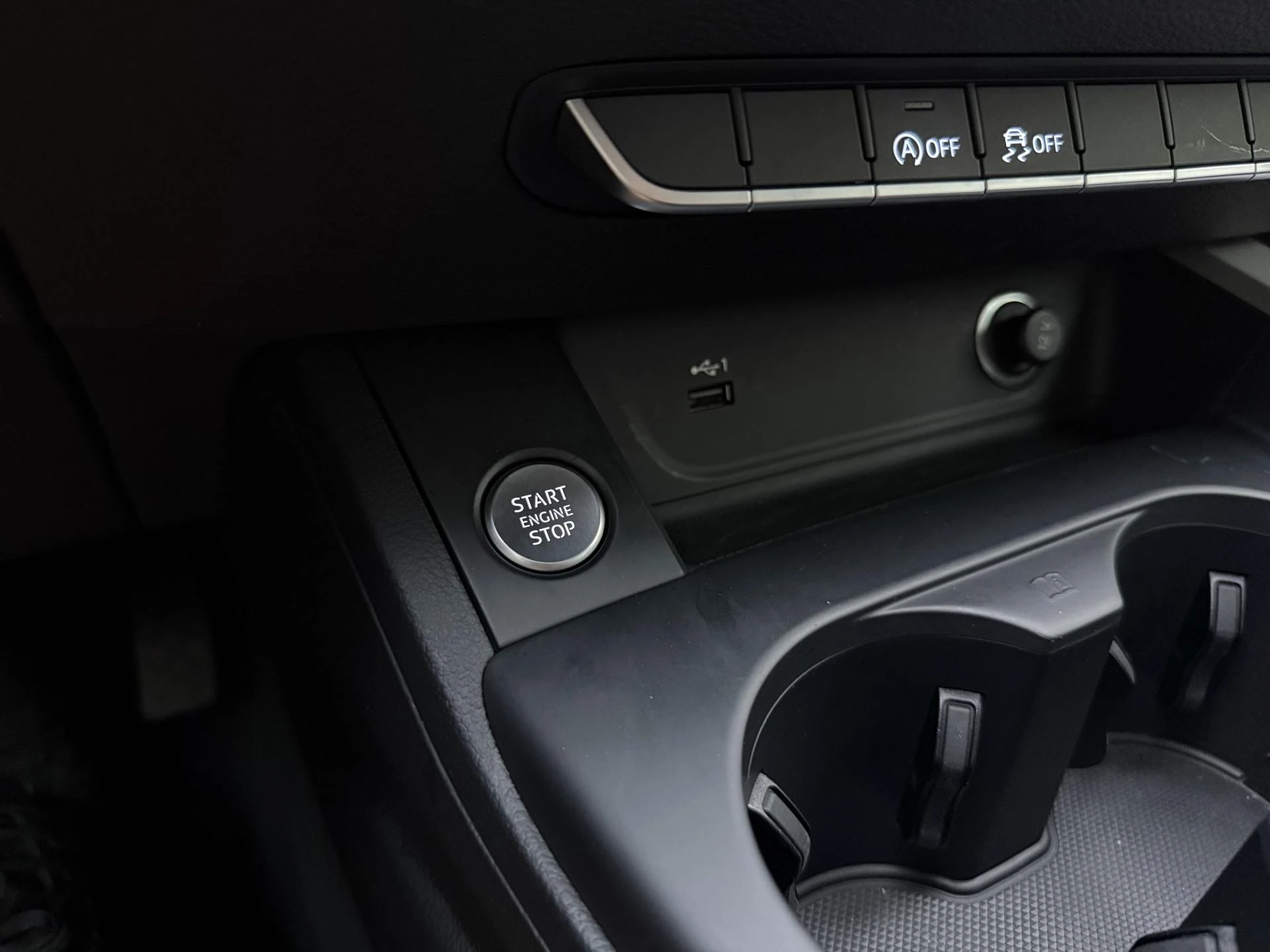 Audi-A4-image-23
