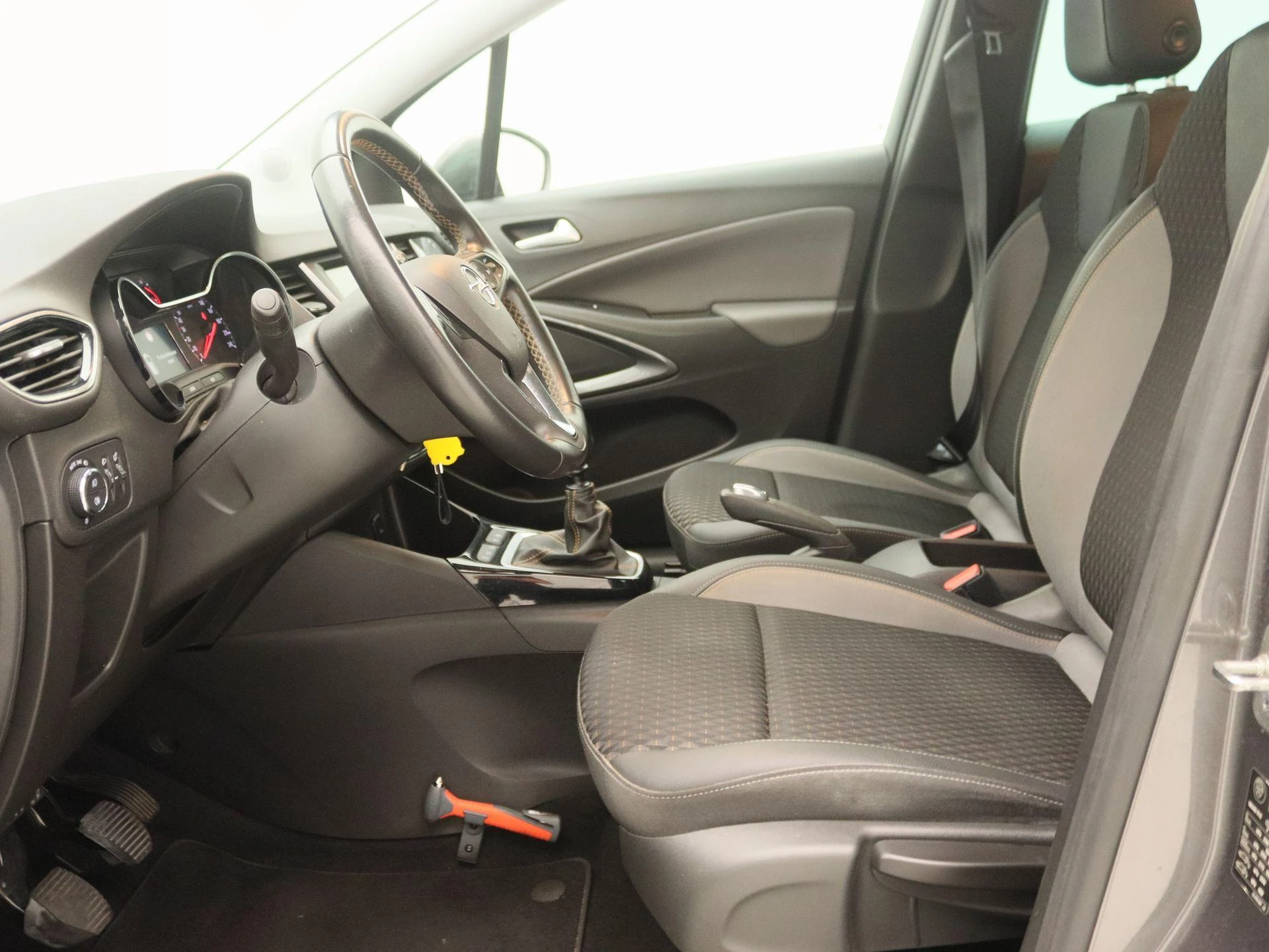 Opel-Crossland X-image-12