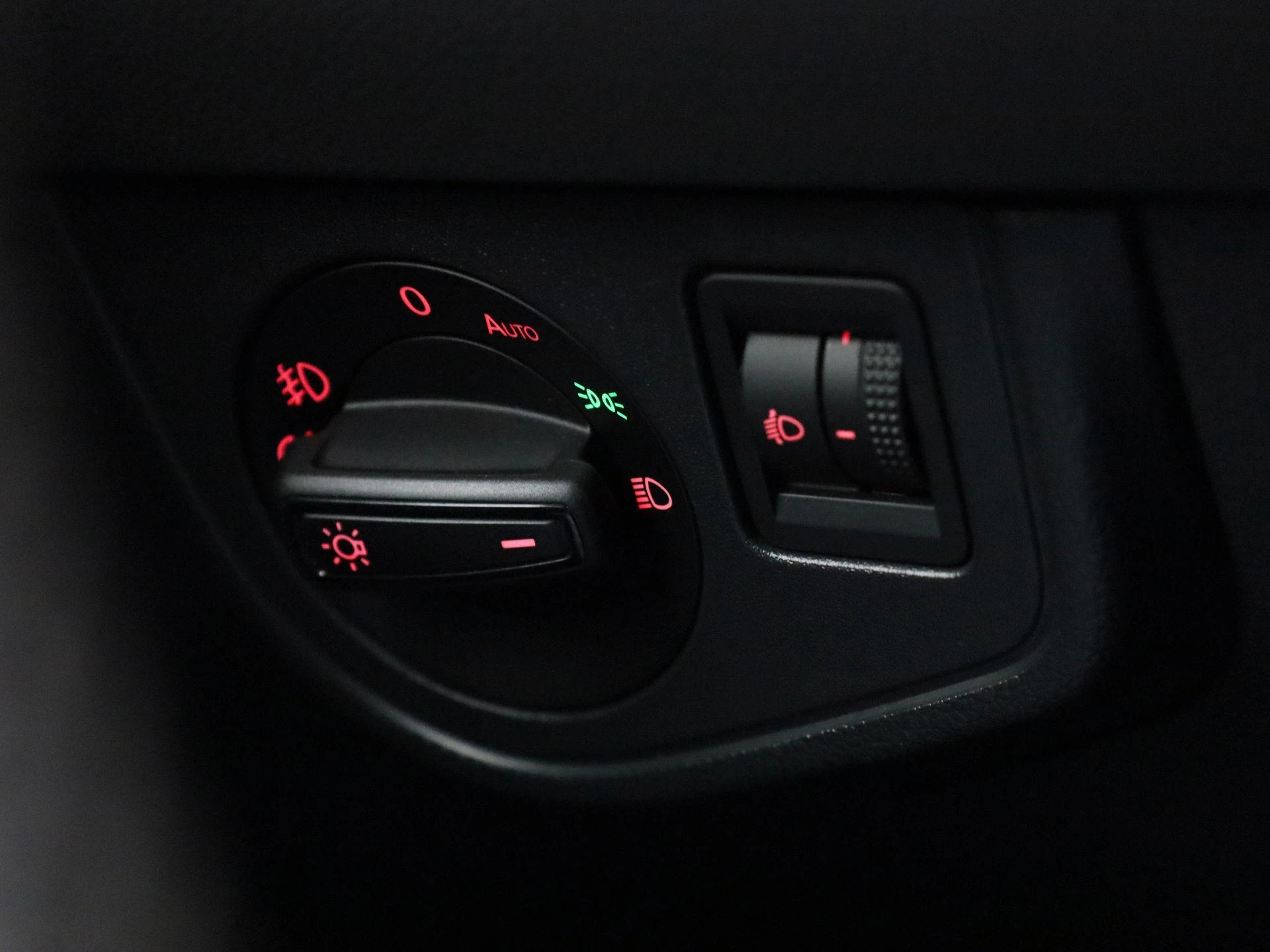 Volkswagen-Polo-image-20