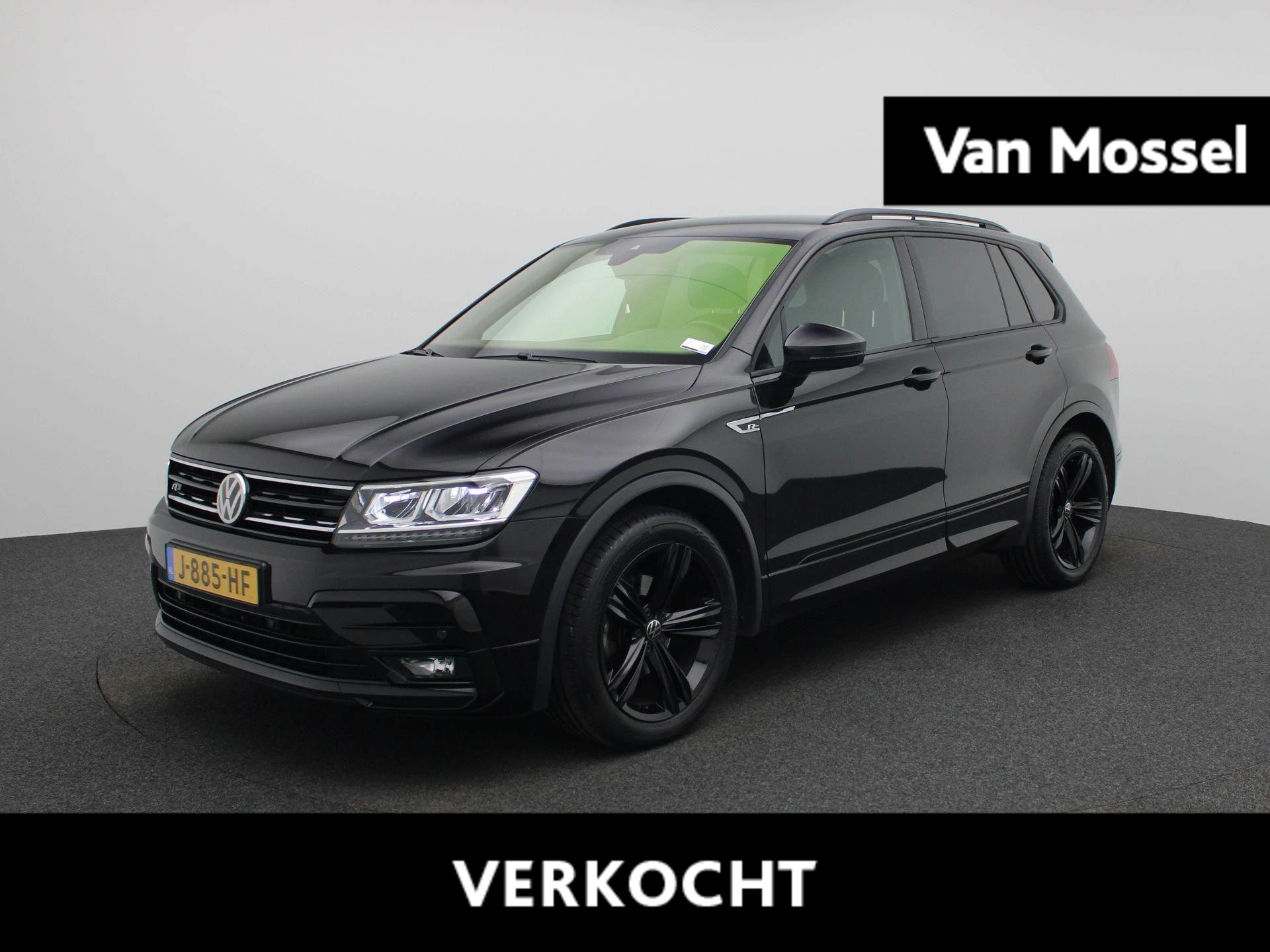 Volkswagen-Tiguan-image-0