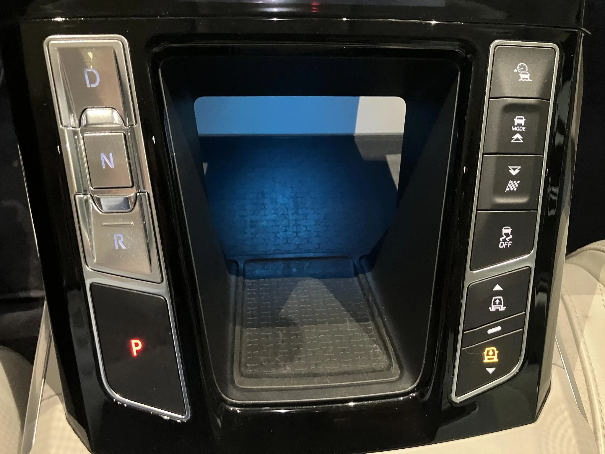 Jaguar-I-PACE-image-9