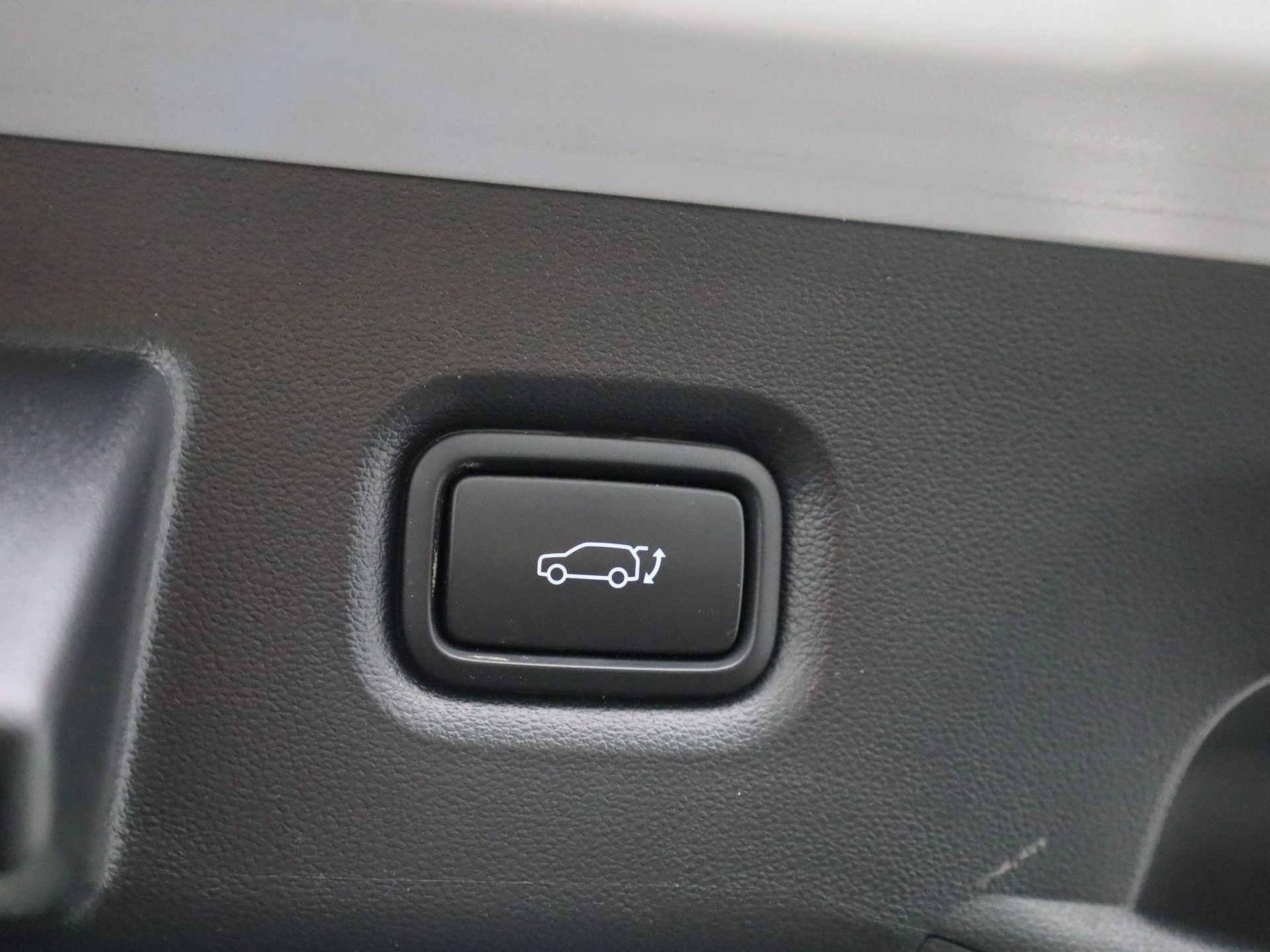 Hyundai-IONIQ 5-image-13