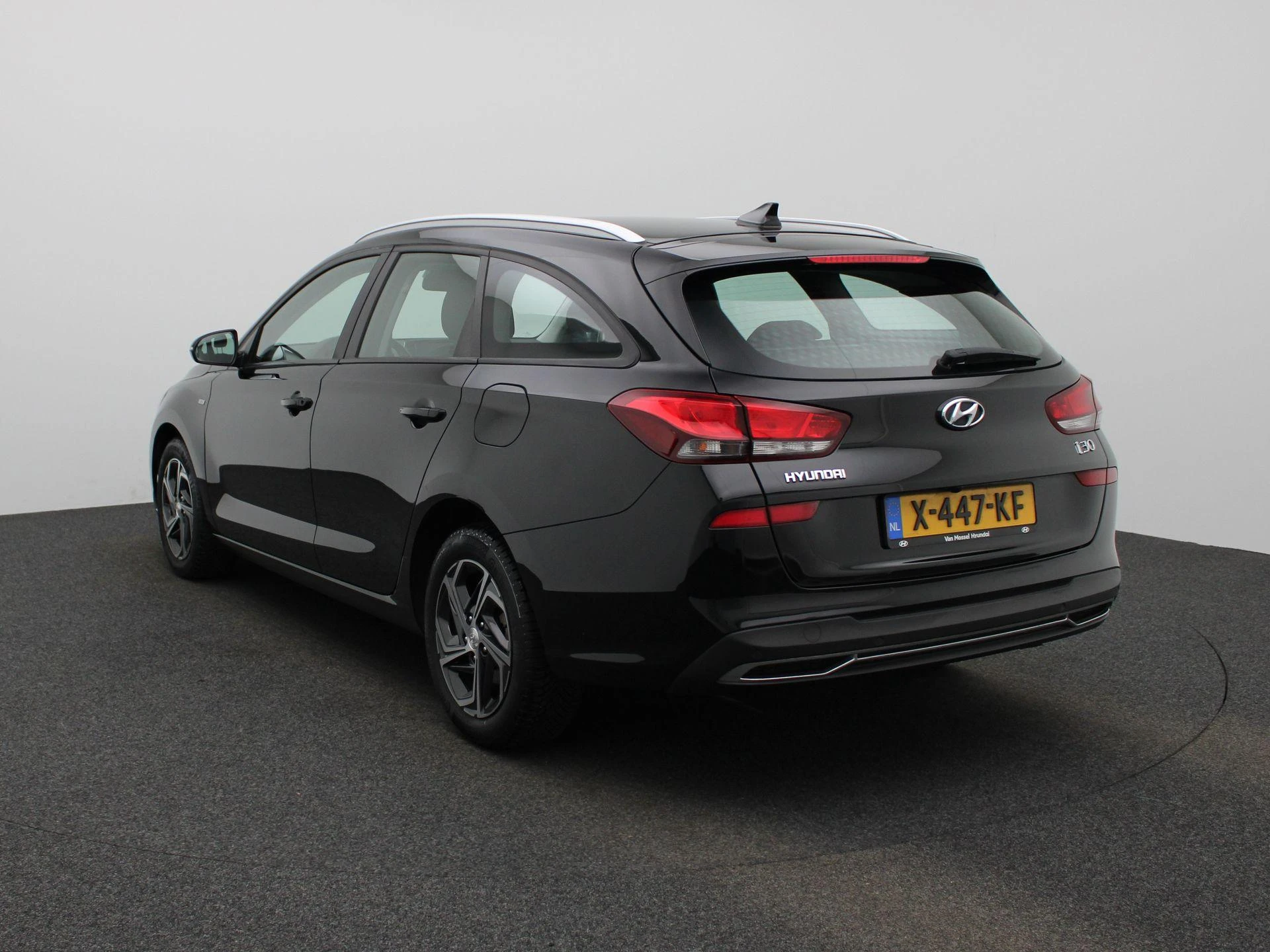 Hyundai-i30-image-1