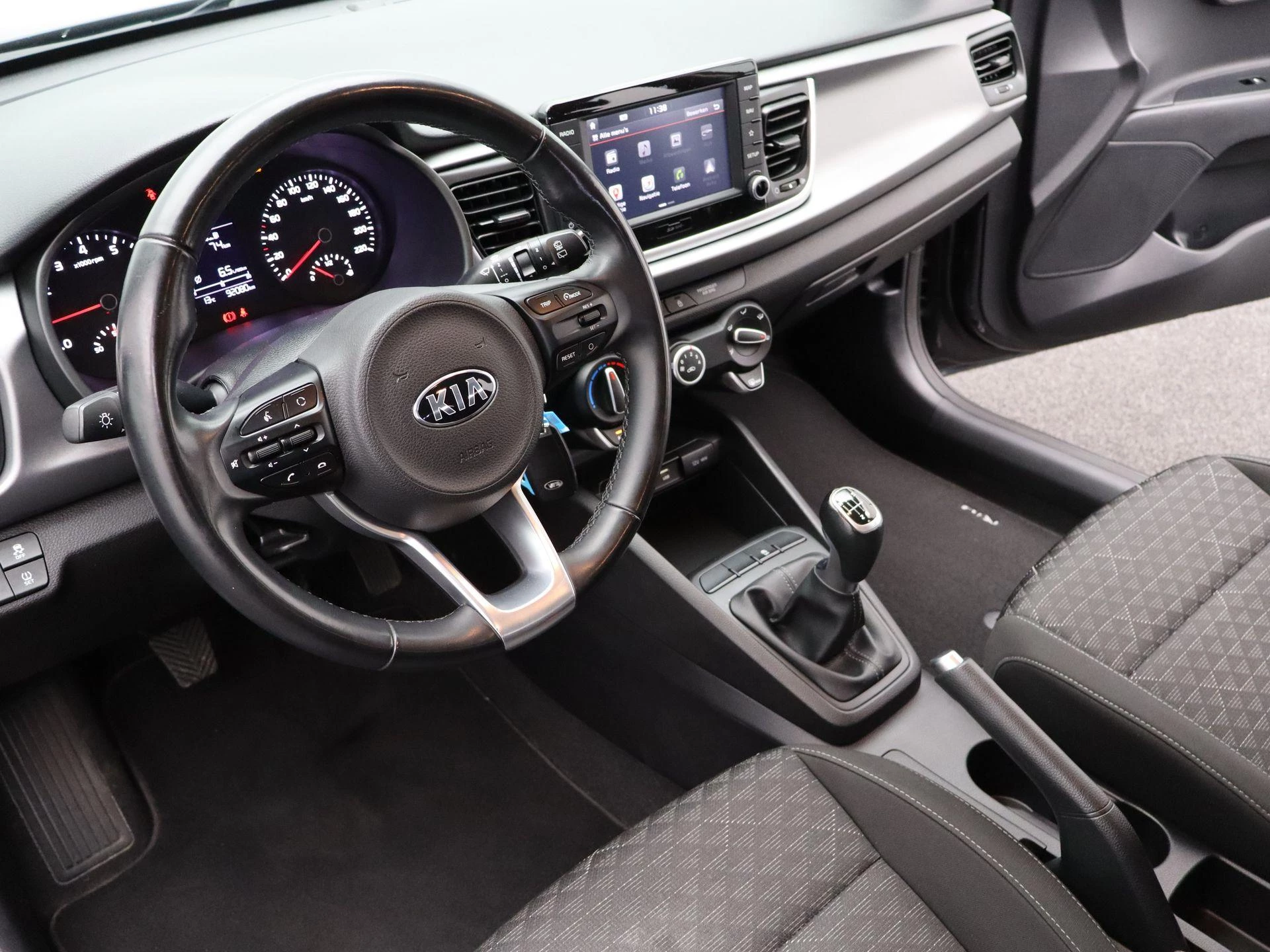 Kia-Rio-image-28