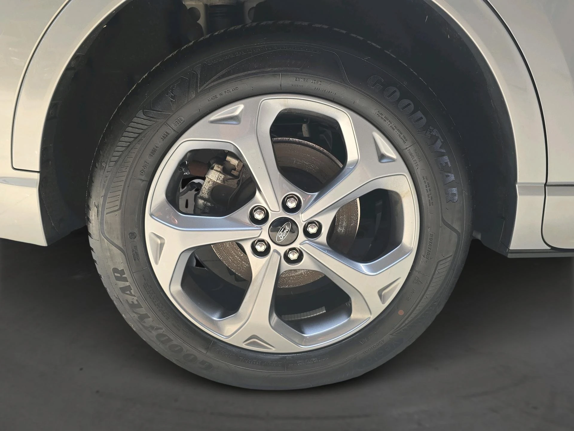 Ford-Kuga-image-5