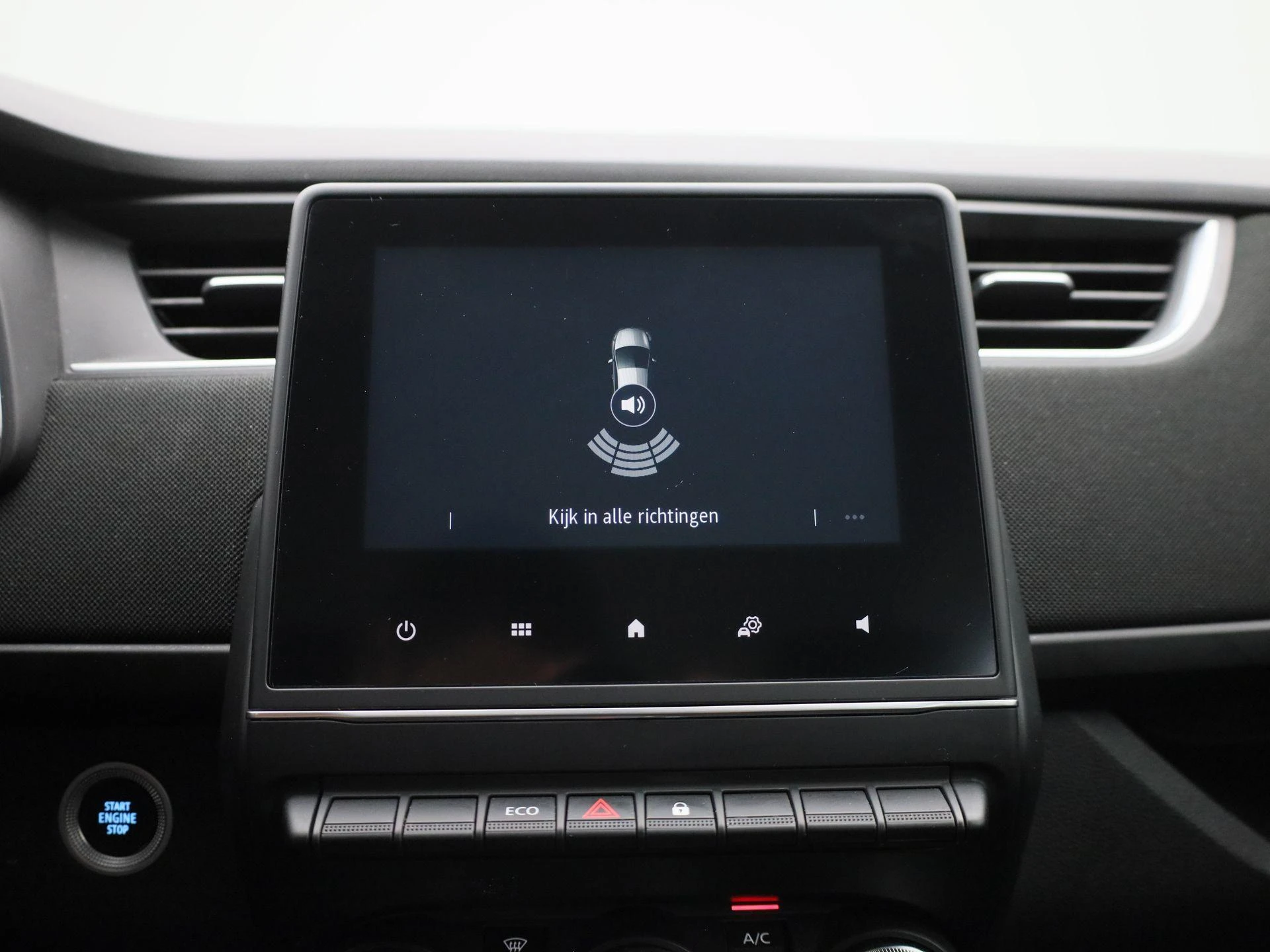 Renault-ZOE-image-25