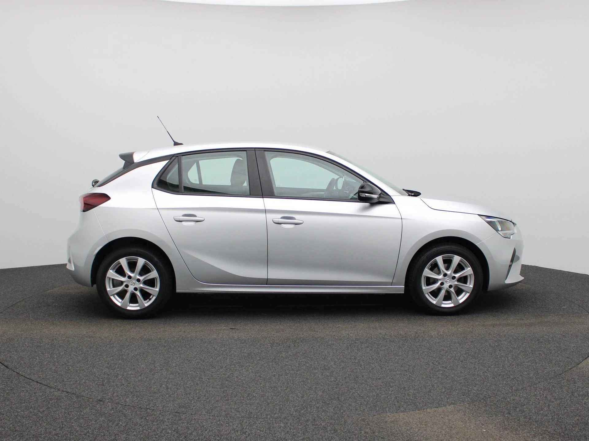 Opel-Corsa-image-5