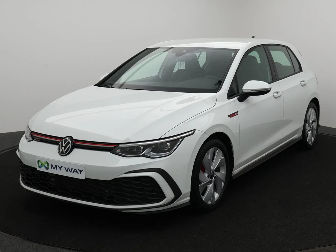 Volkswagen-Golf-image-0