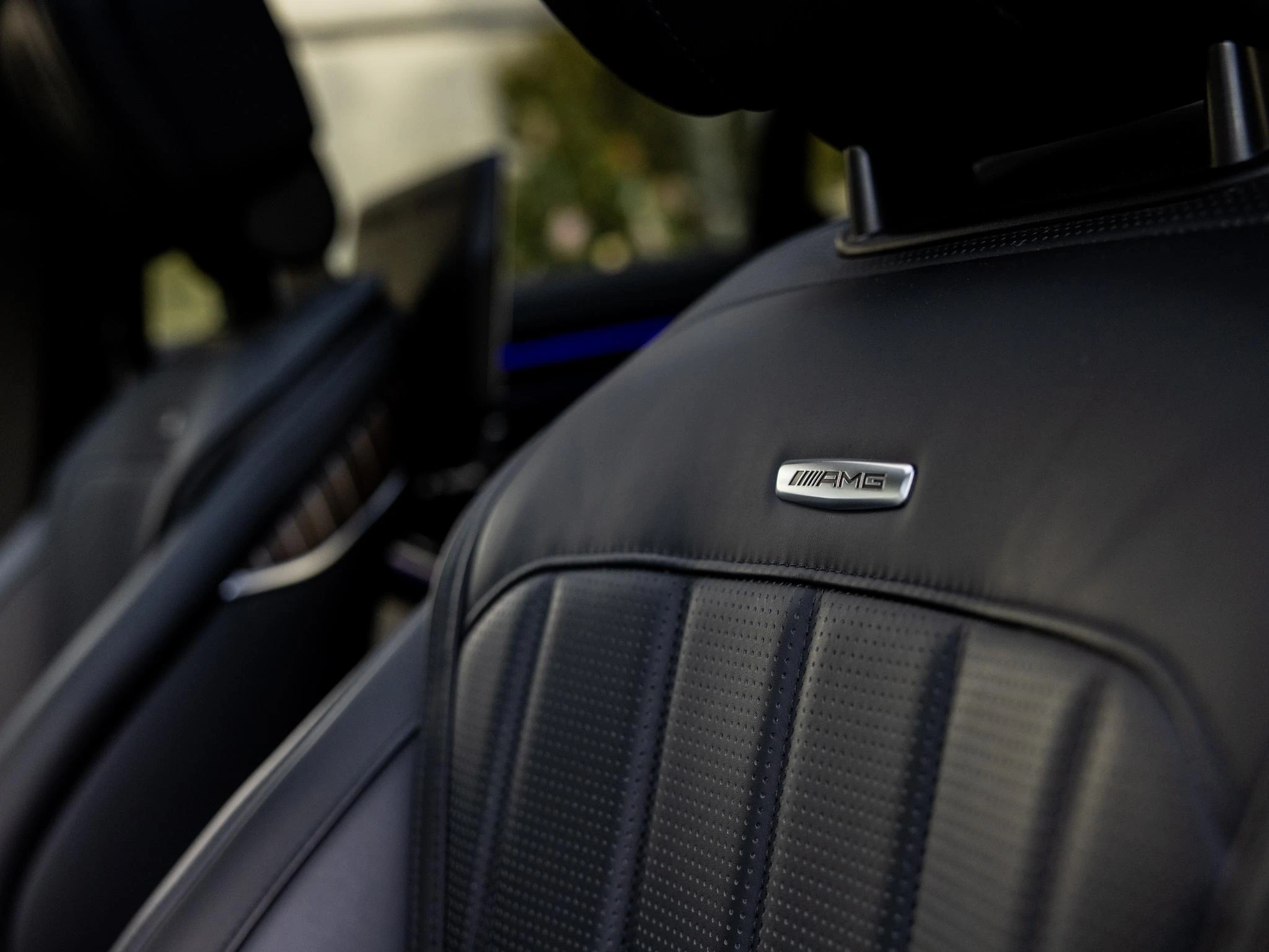 Mercedes-Benz-S-Klasse-image-33