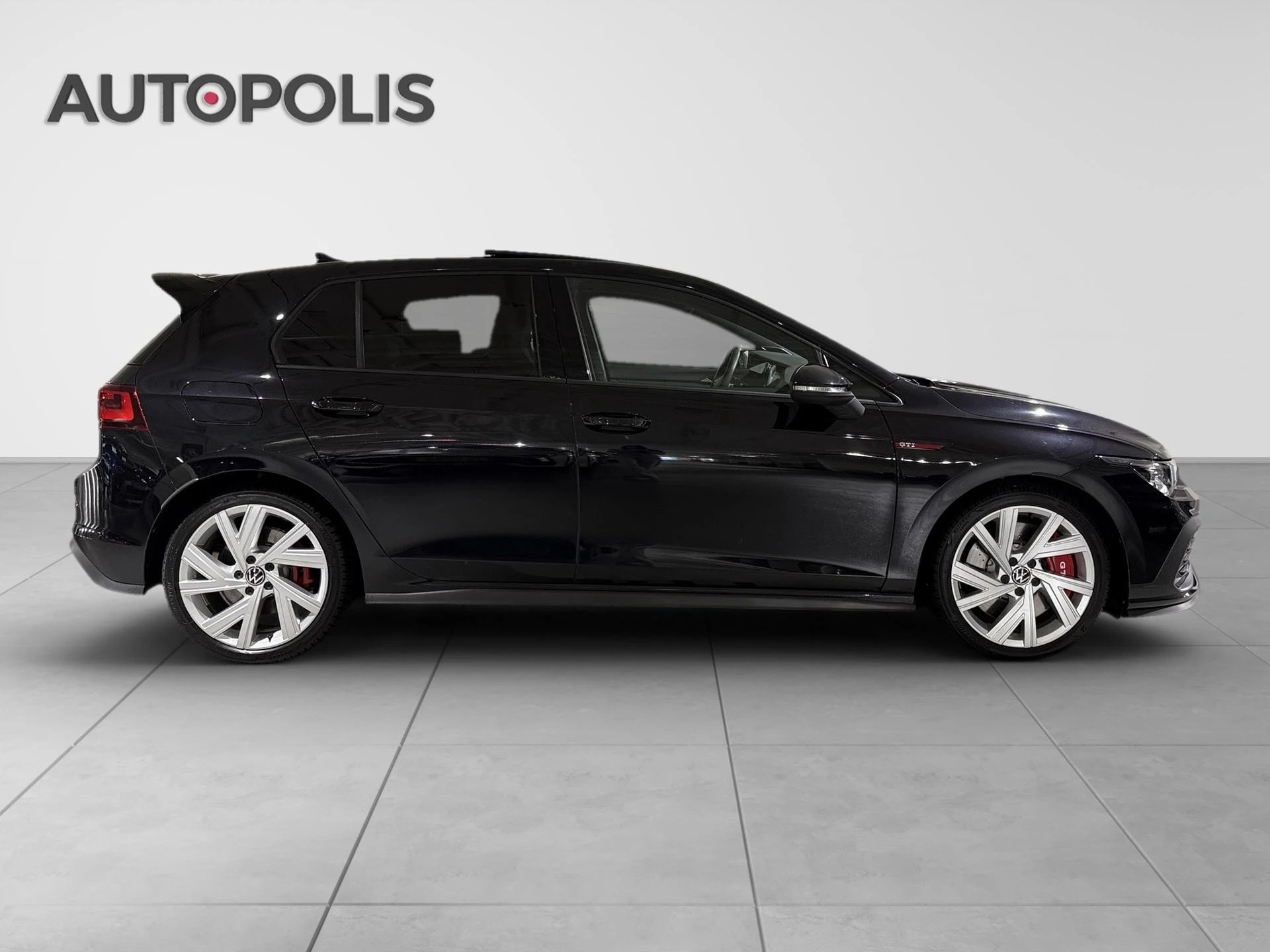 Volkswagen-Golf-image-15