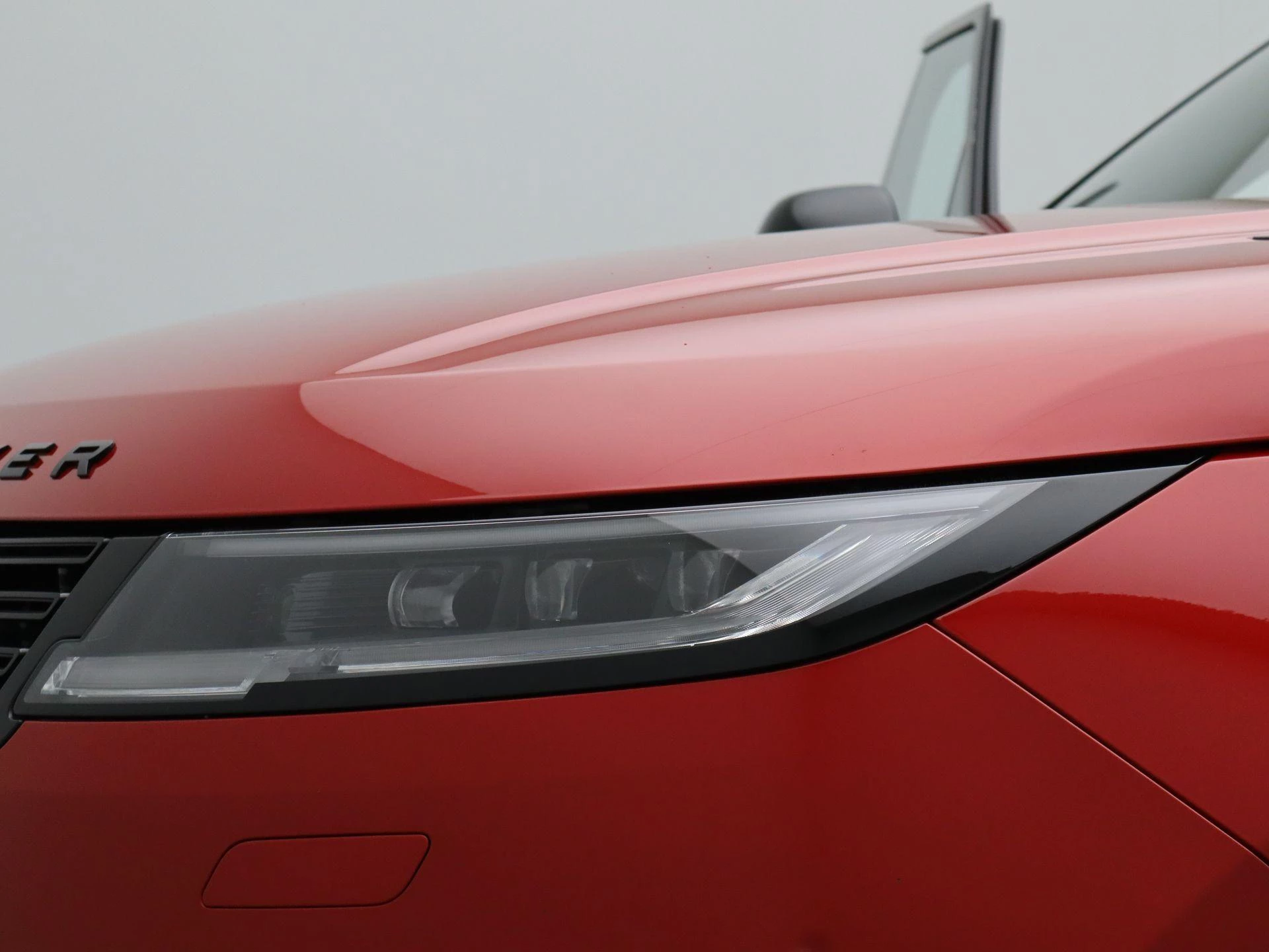 Land Rover-Range Rover Sport-image-13