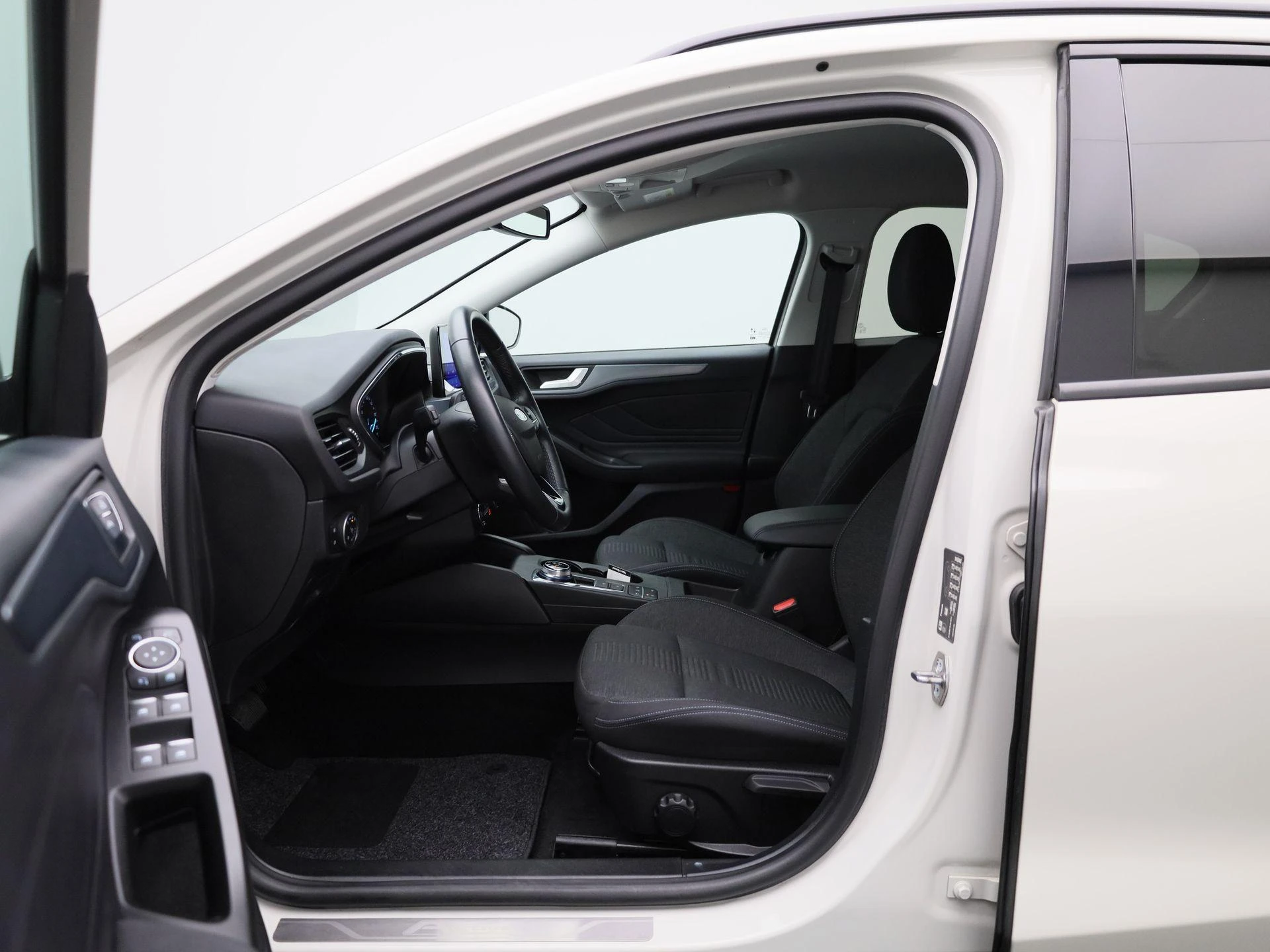 Ford-Focus-image-8