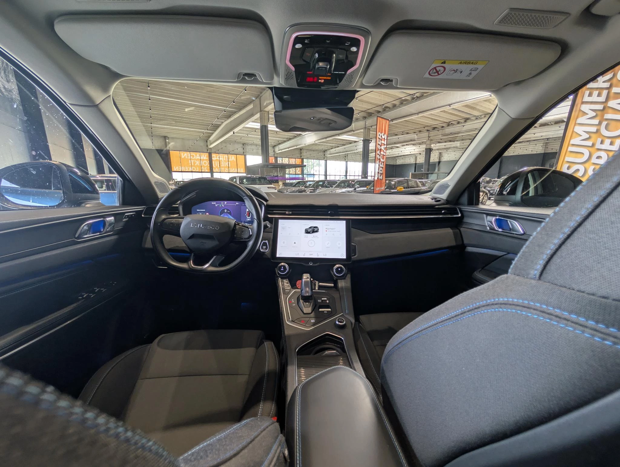 Lynk & Co-01-image-8