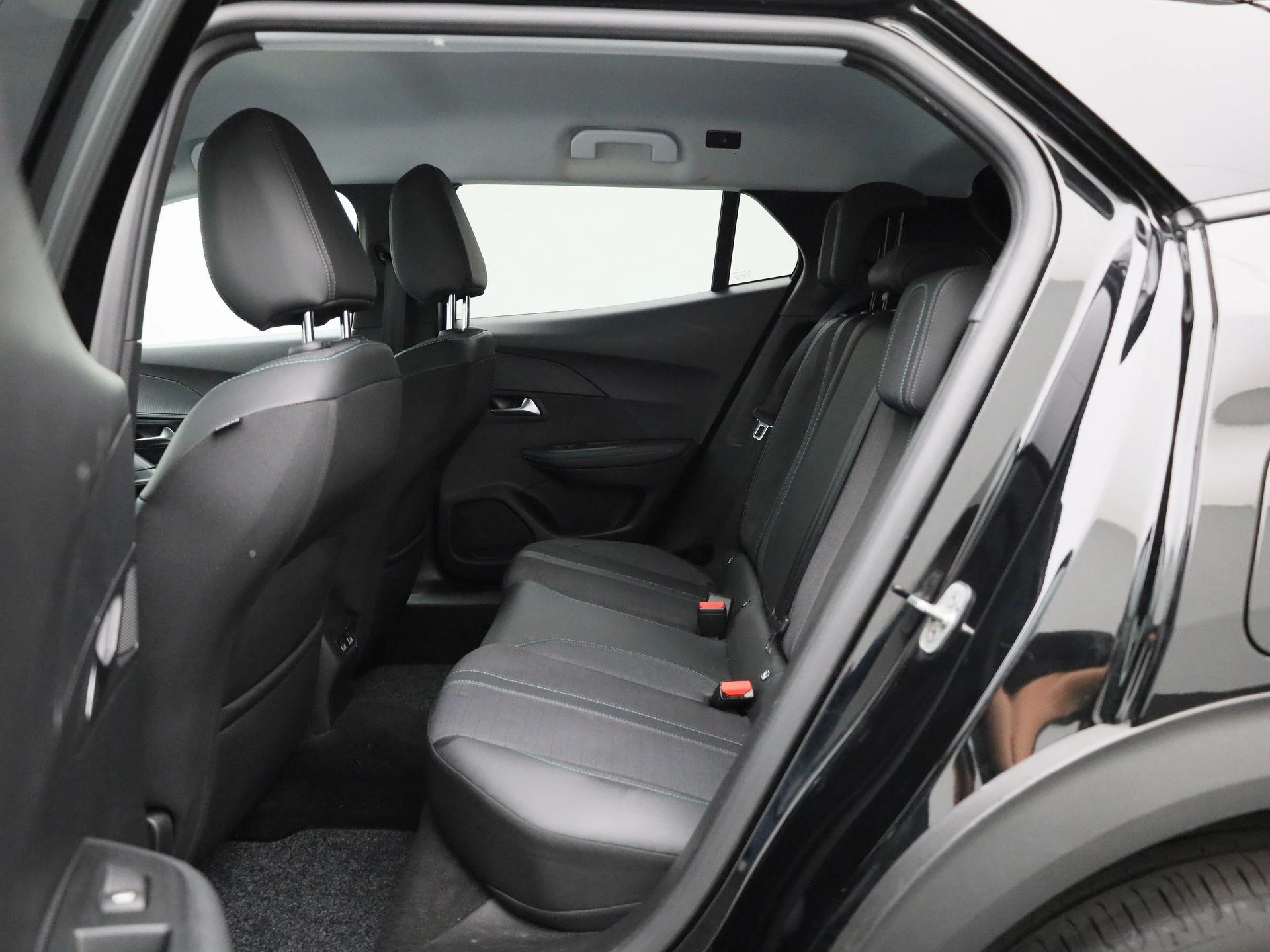 Peugeot-2008-image-11