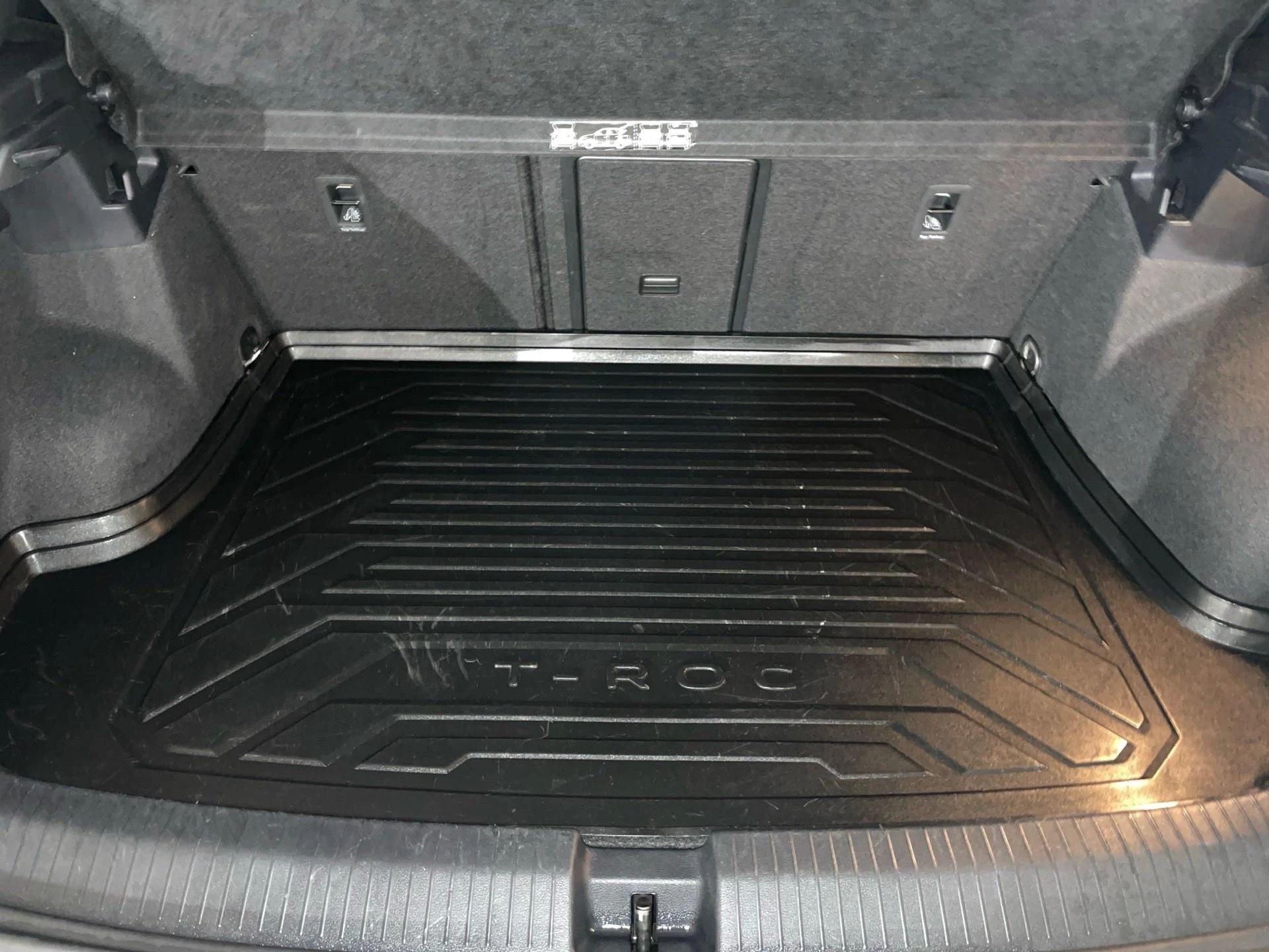 Volkswagen T-Roc 2.0 TSI 140kW R-Line 4MOTION DSG7