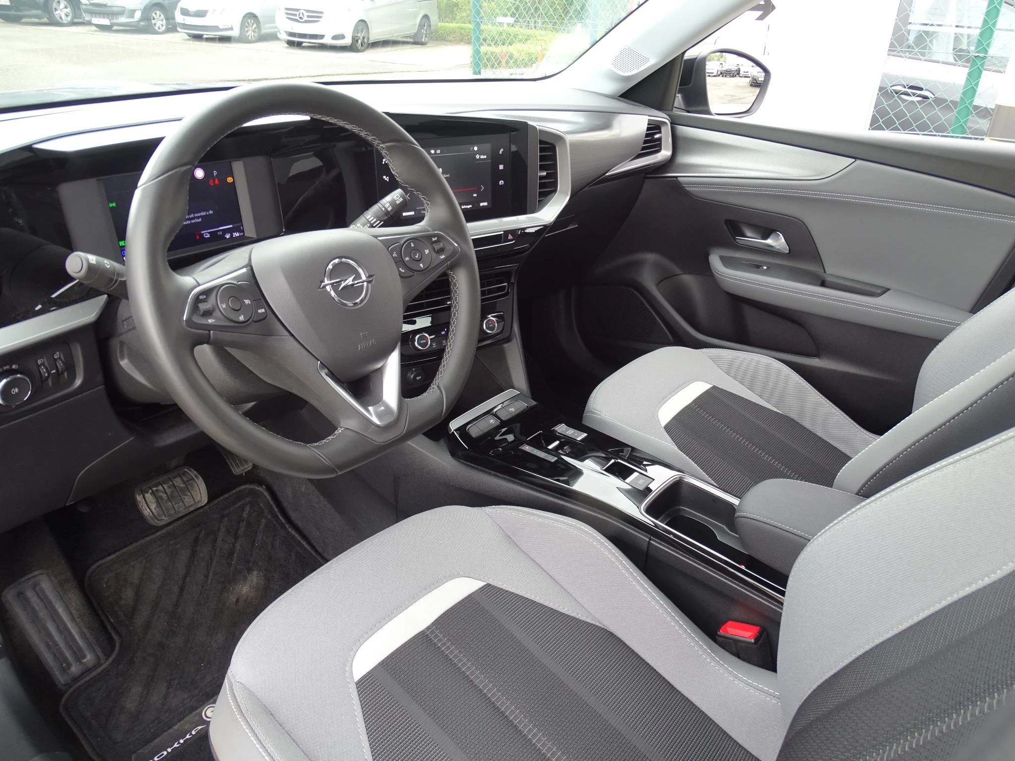Opel-Mokka-image-13