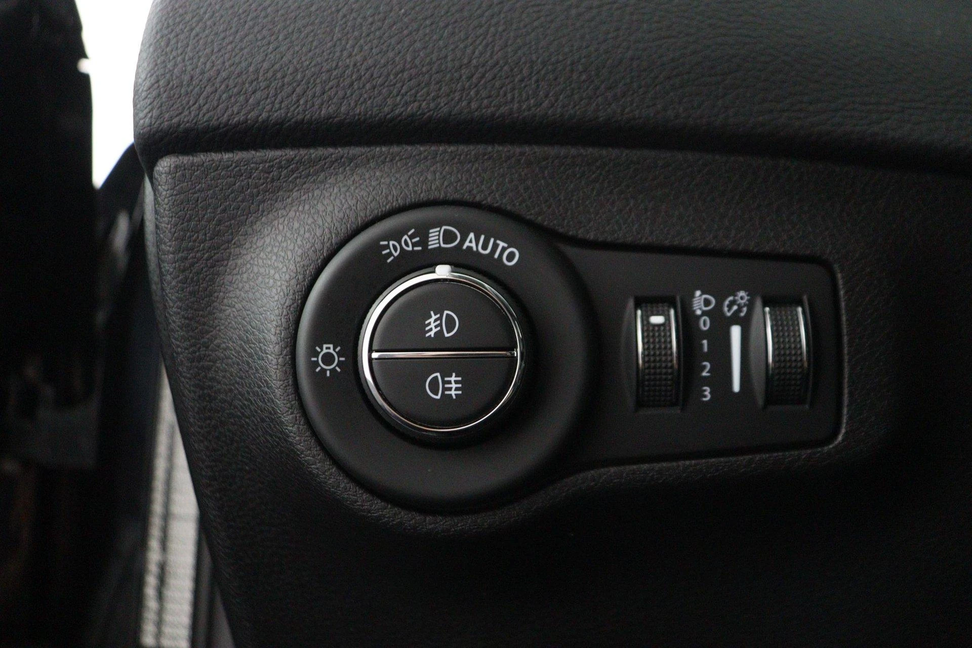 Jeep-Compass-image-27