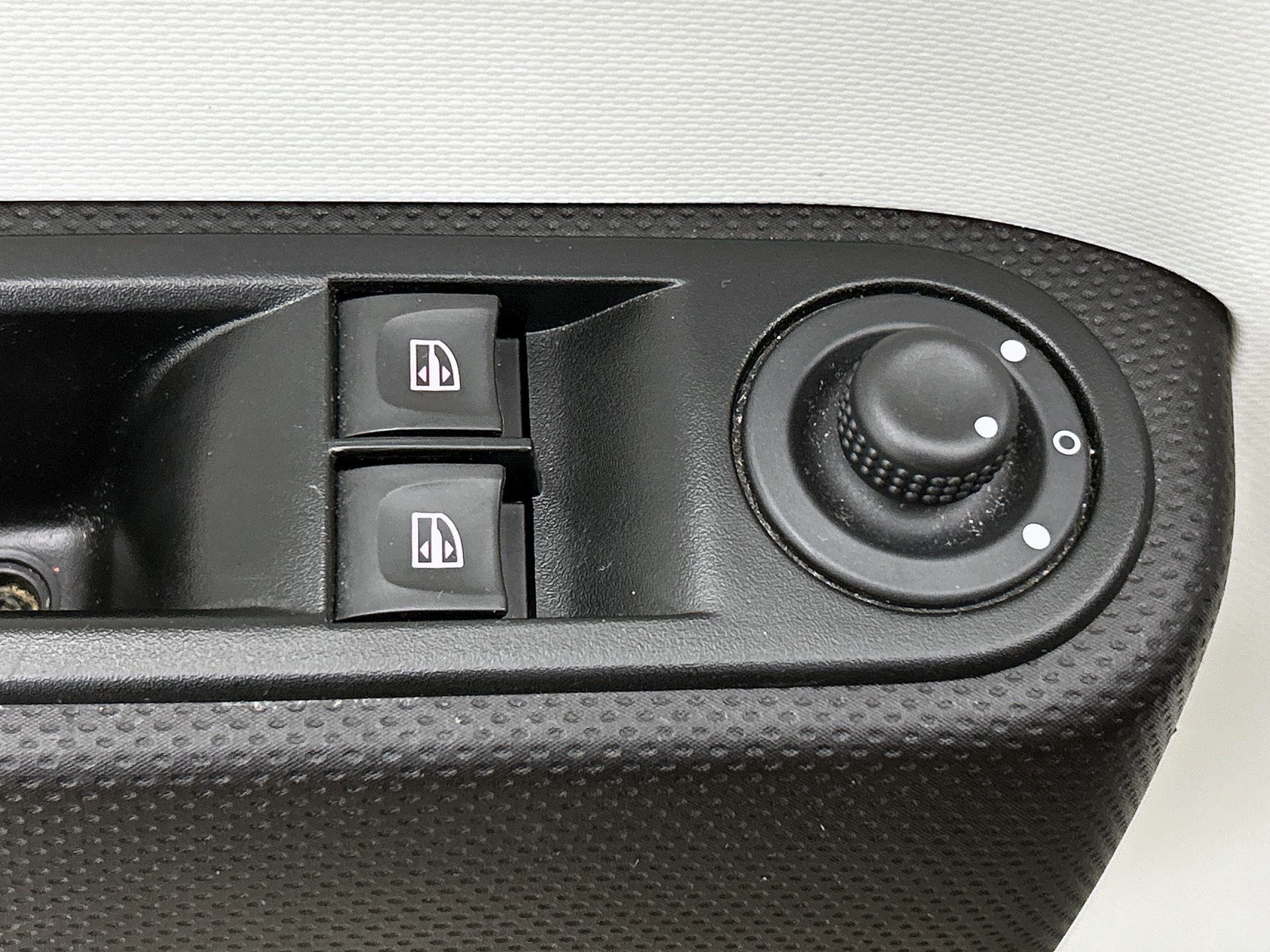 Renault-Twingo-image-26