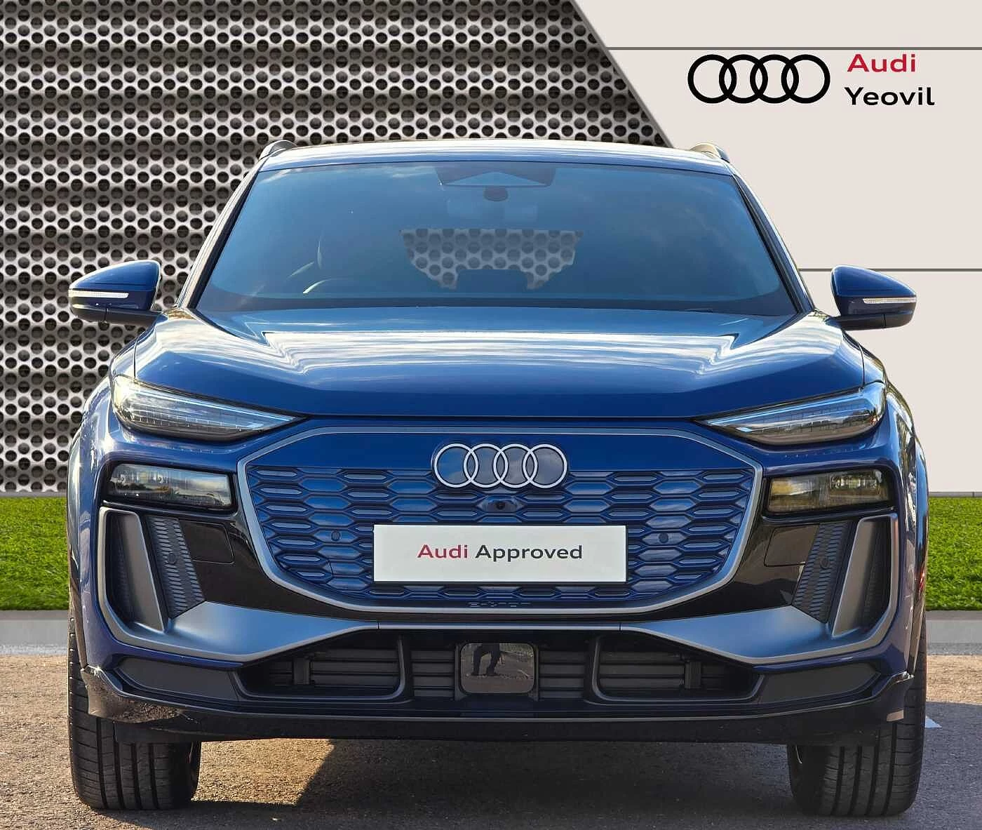 Audi-Q6 e-tron-image-6