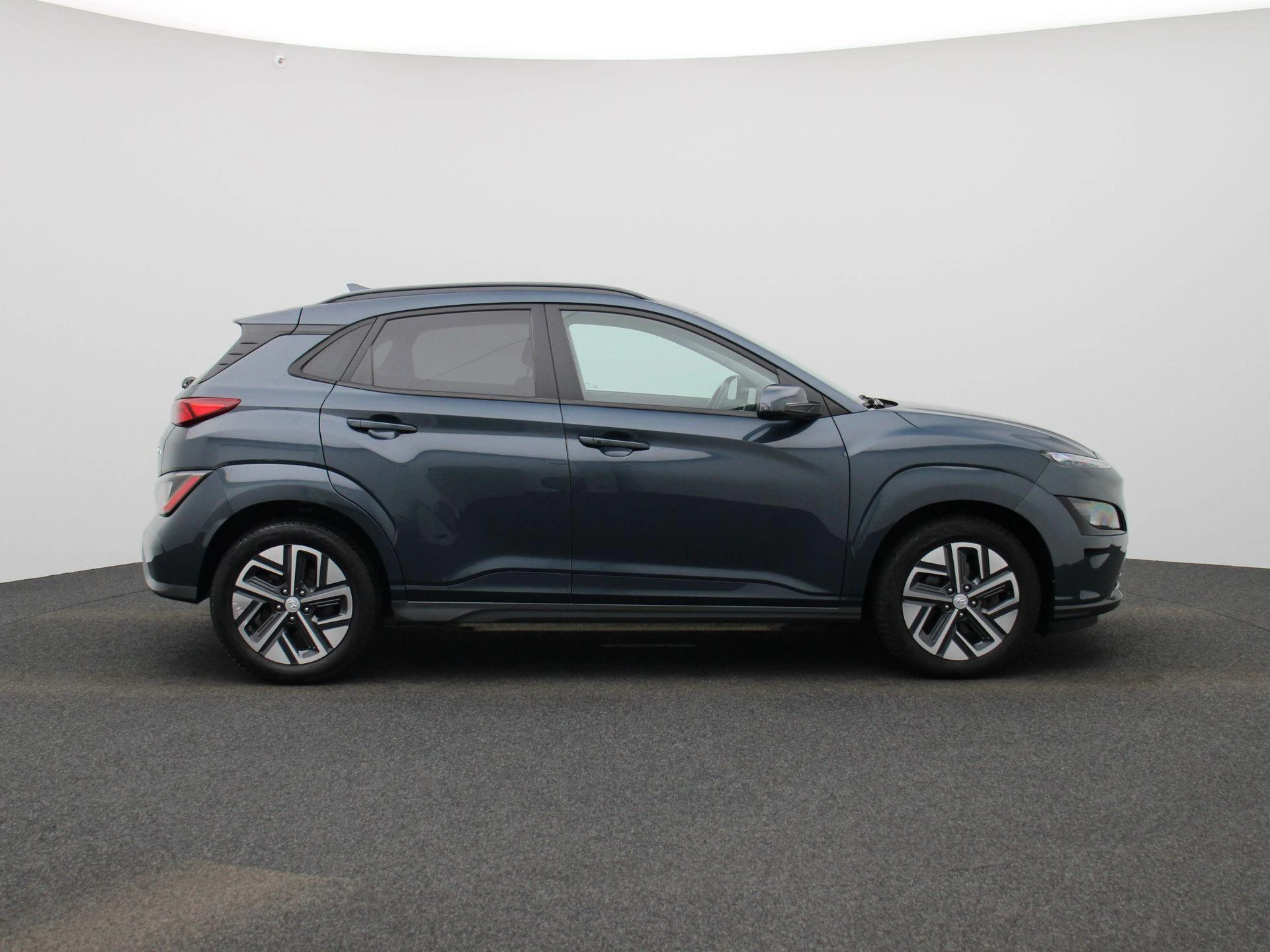 Hyundai-Kona-image-6