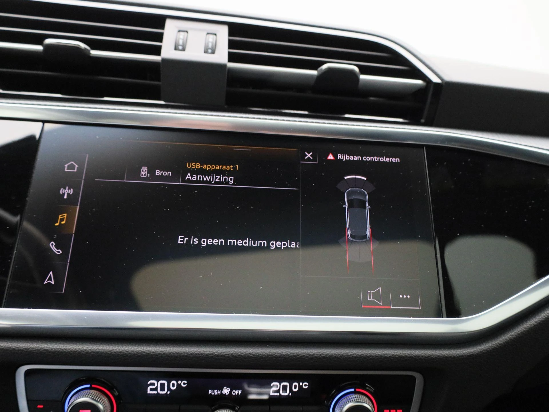 Audi-Q3-image-33