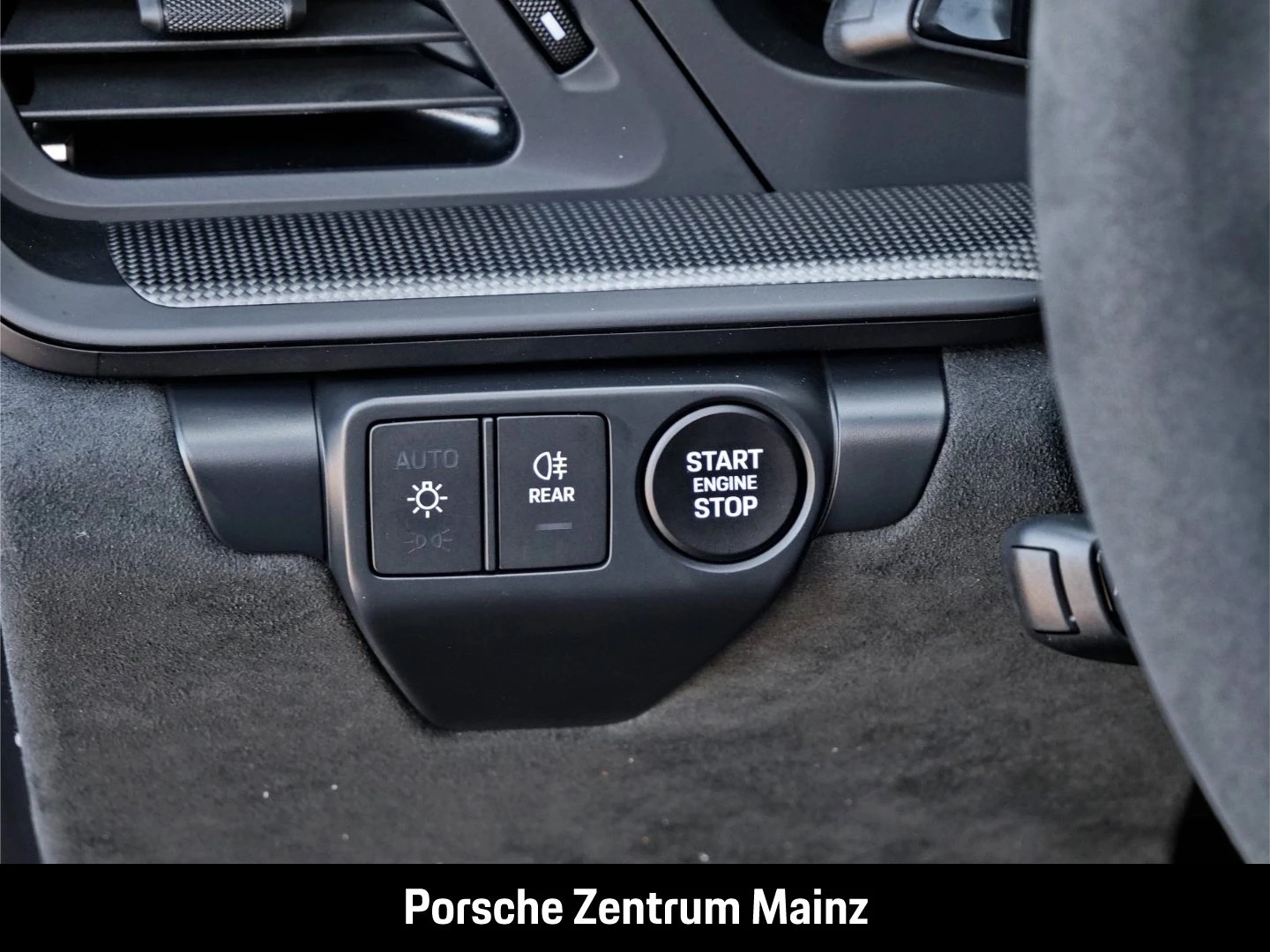 Porsche-911-image-30