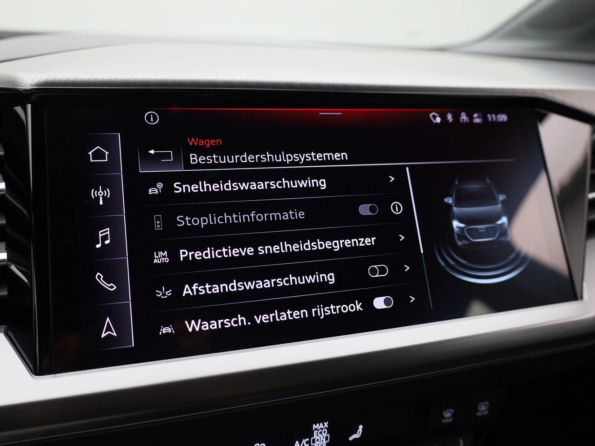 Audi-Q4 e-tron-image-33