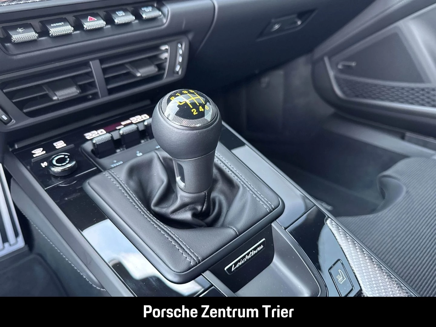 Porsche 911 992 GT3 mit Touring-Paket Liftsystem-VA BOSE gt3 mit touring-paket