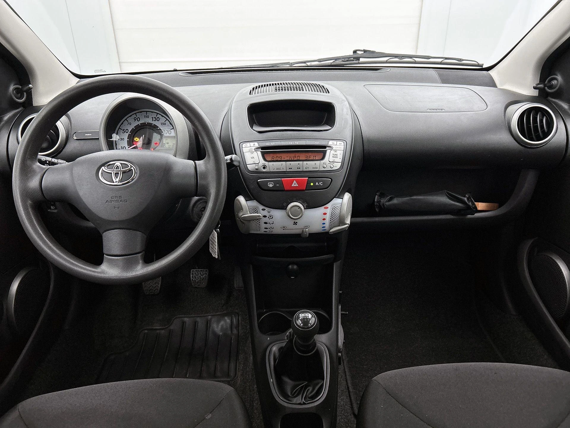 Toyota-Aygo-image-9