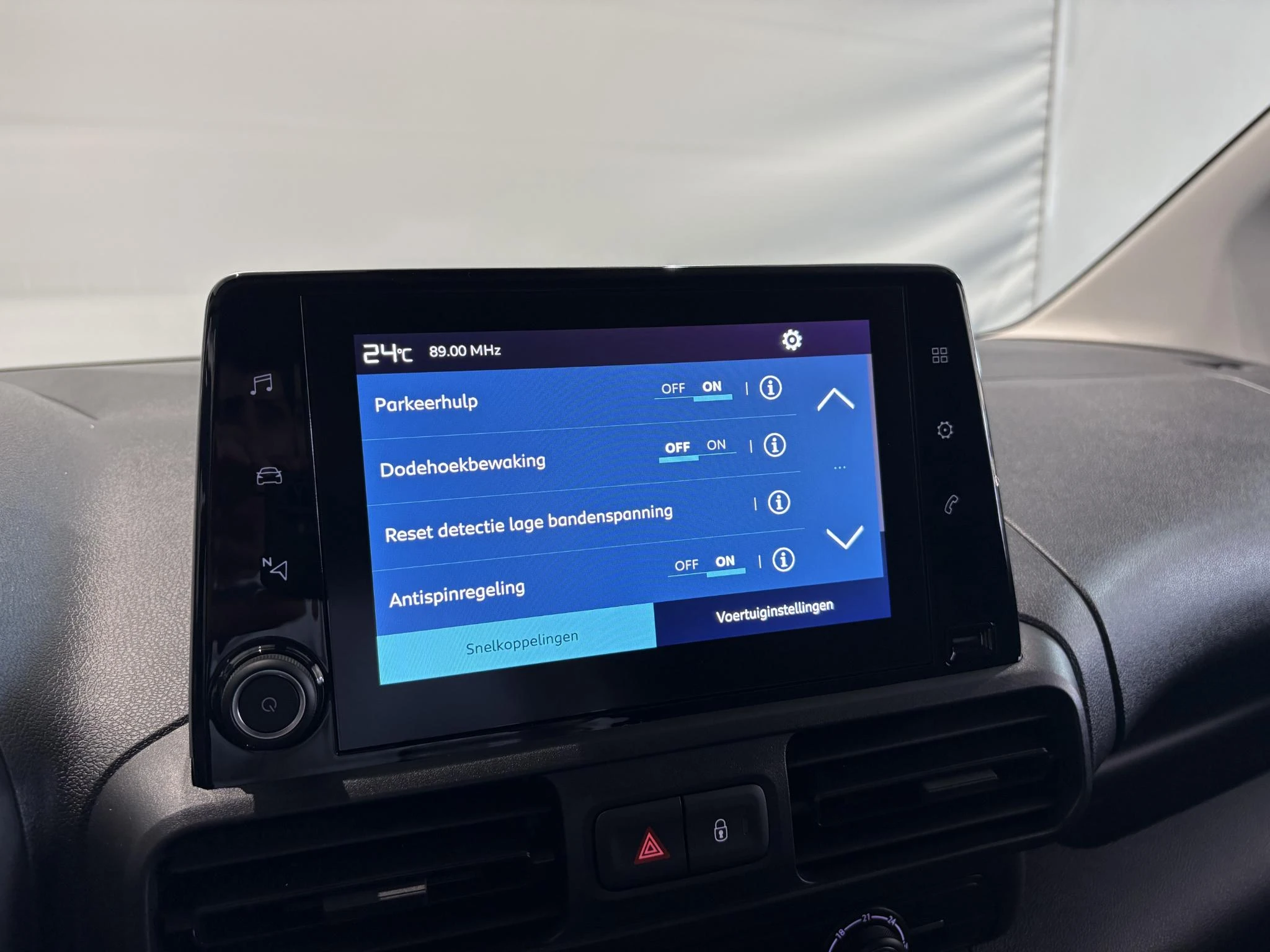 Citroën-ë-Berlingo-image-14