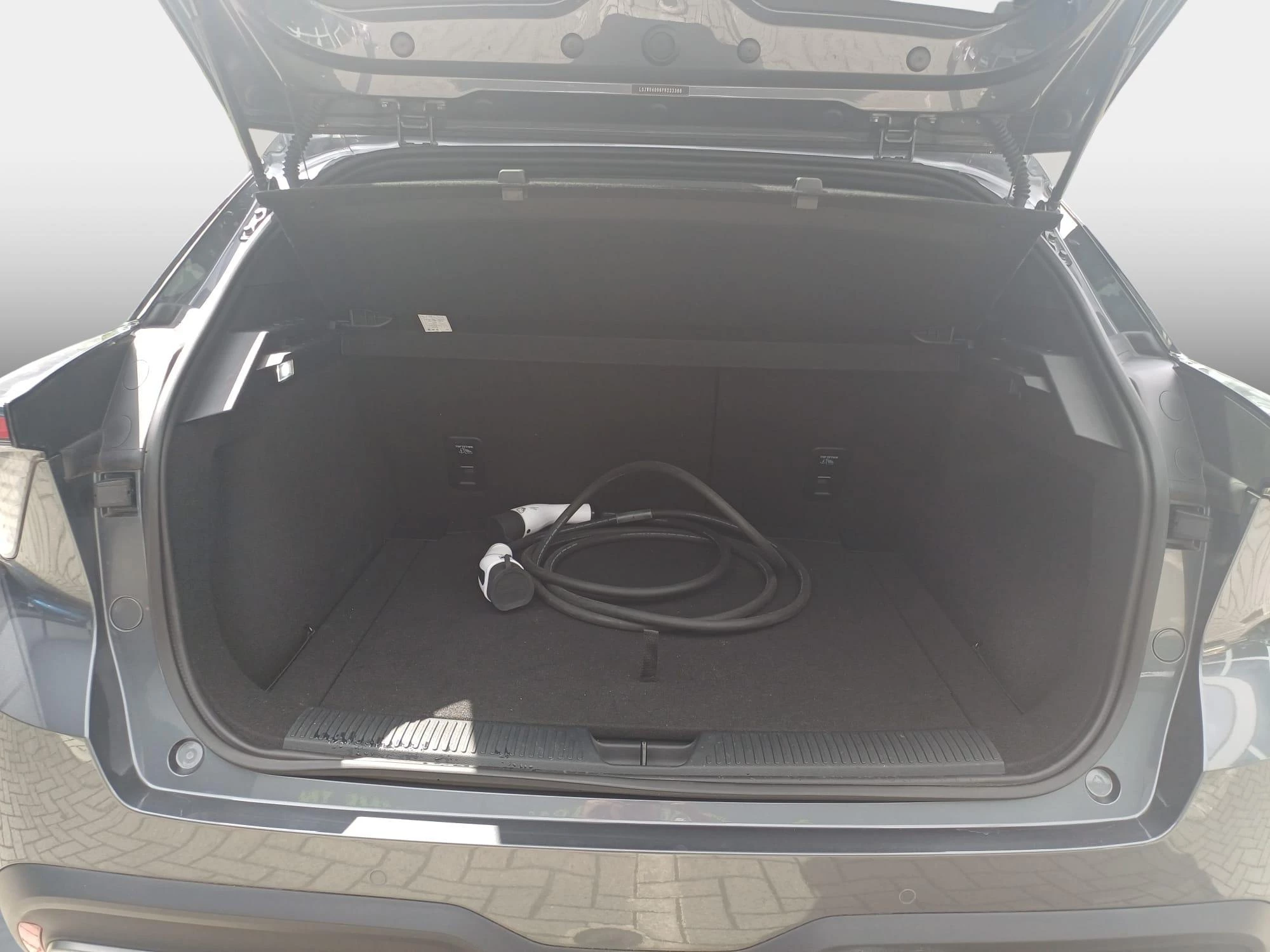 MG MG4 EV 64 kWh Luxury
