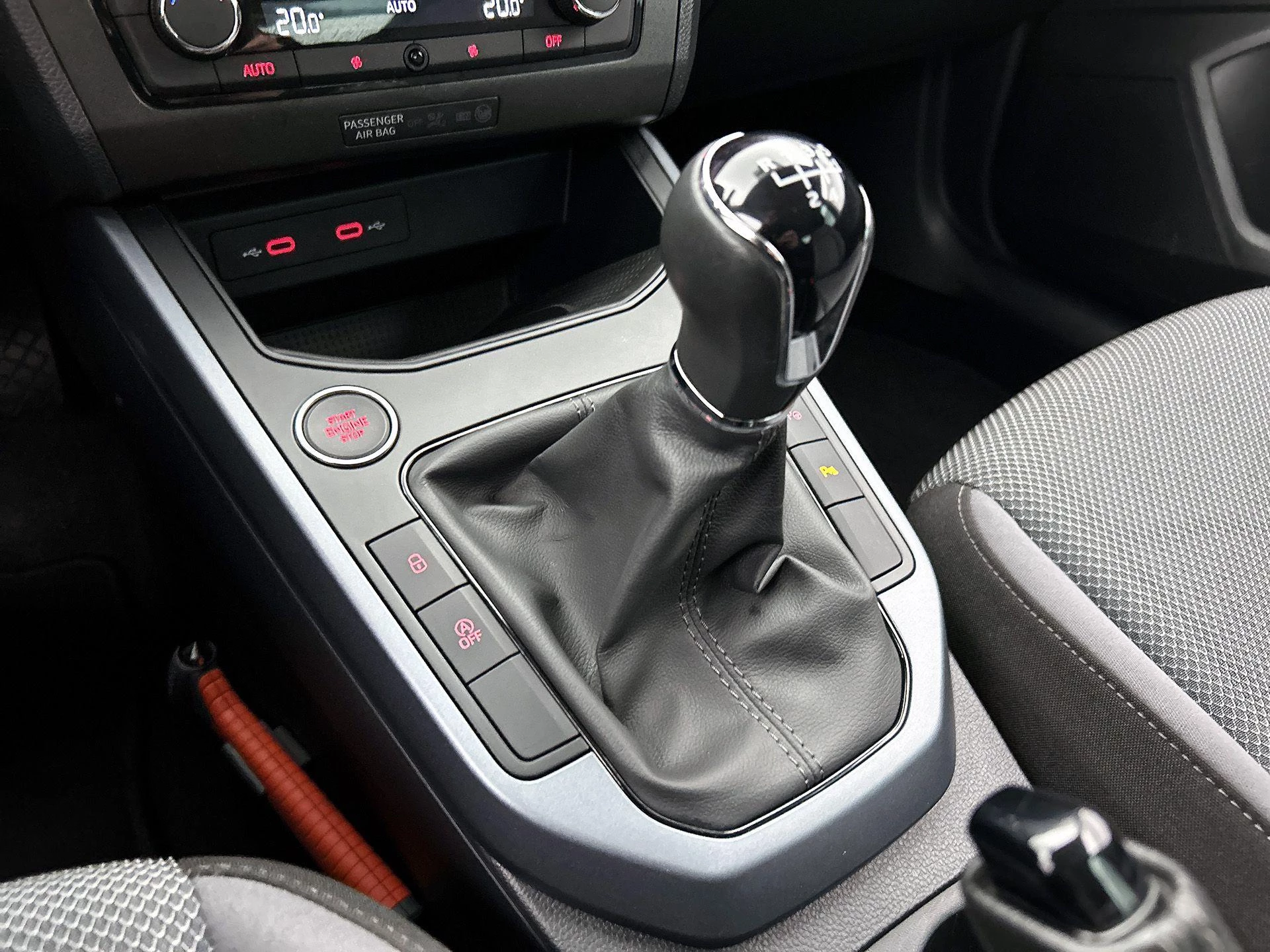 SEAT Arona 1.0 TSI Style Business Intense