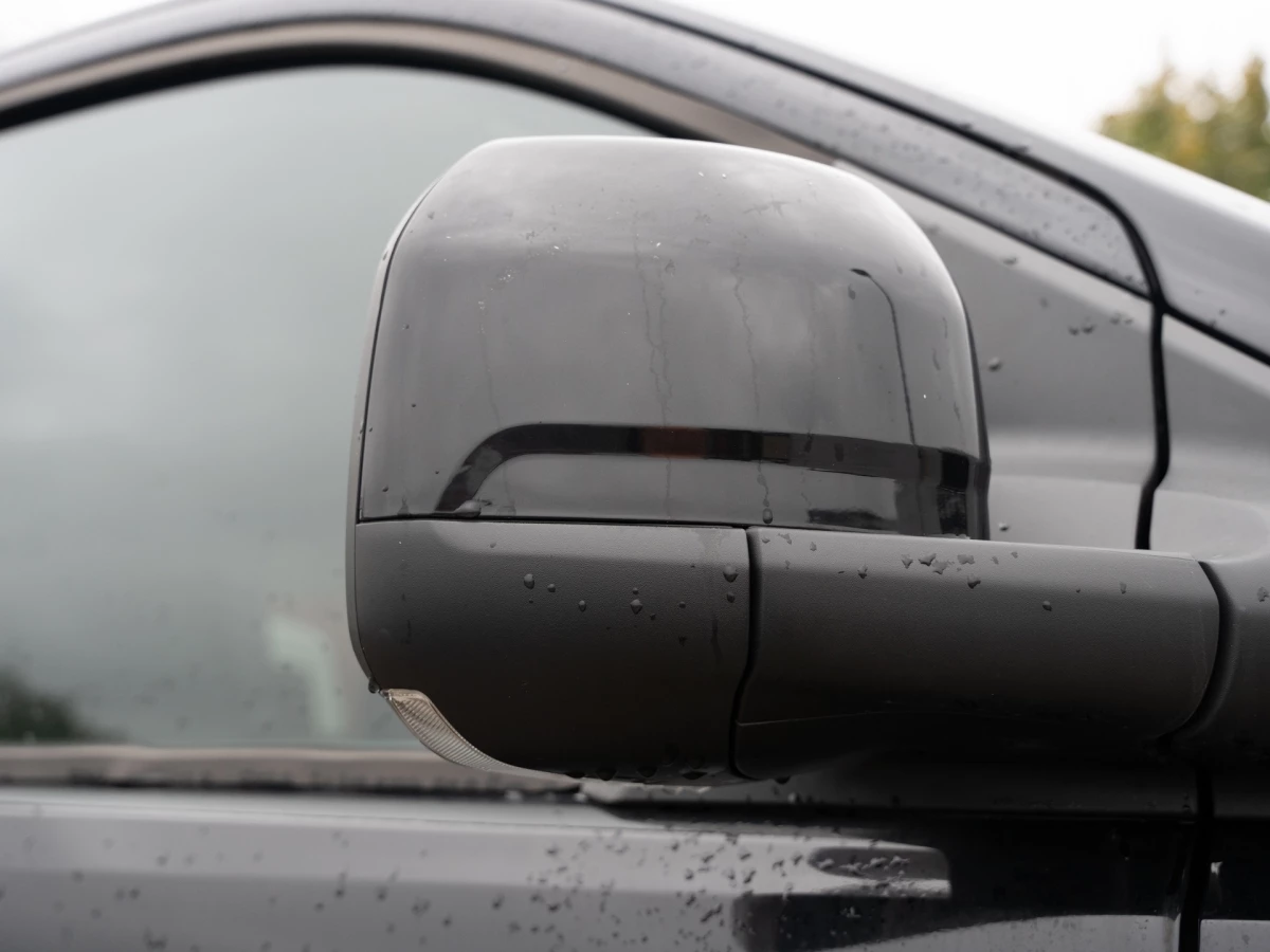 Ford-Tourneo Custom-image-18