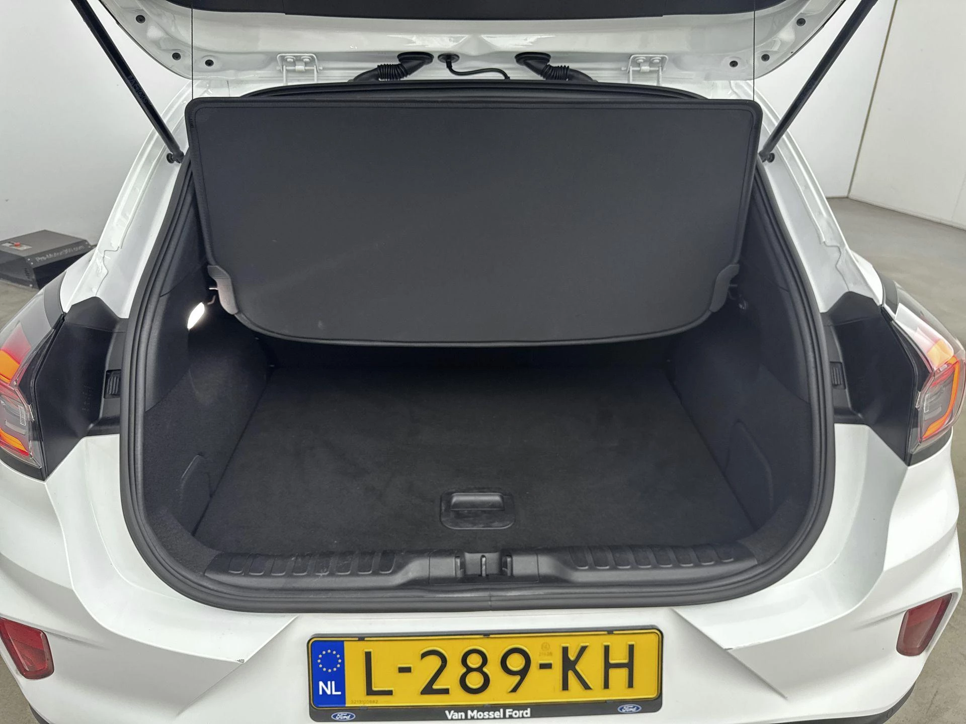 Ford Puma 1.0 EcoBoost Titanium